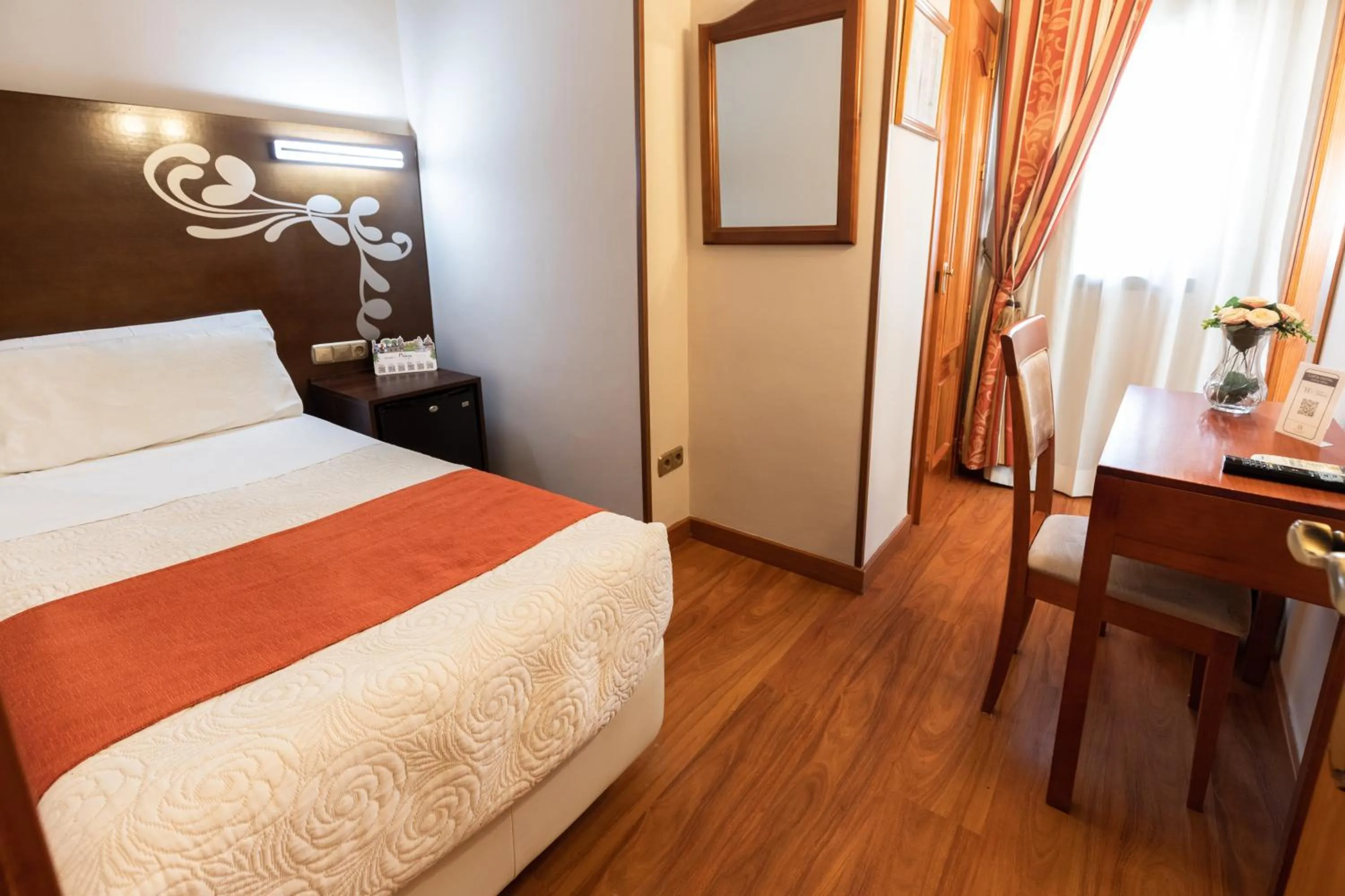 Bed in Hotel Alameda Málaga