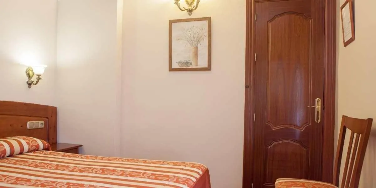 Bed in Hotel Alameda Málaga