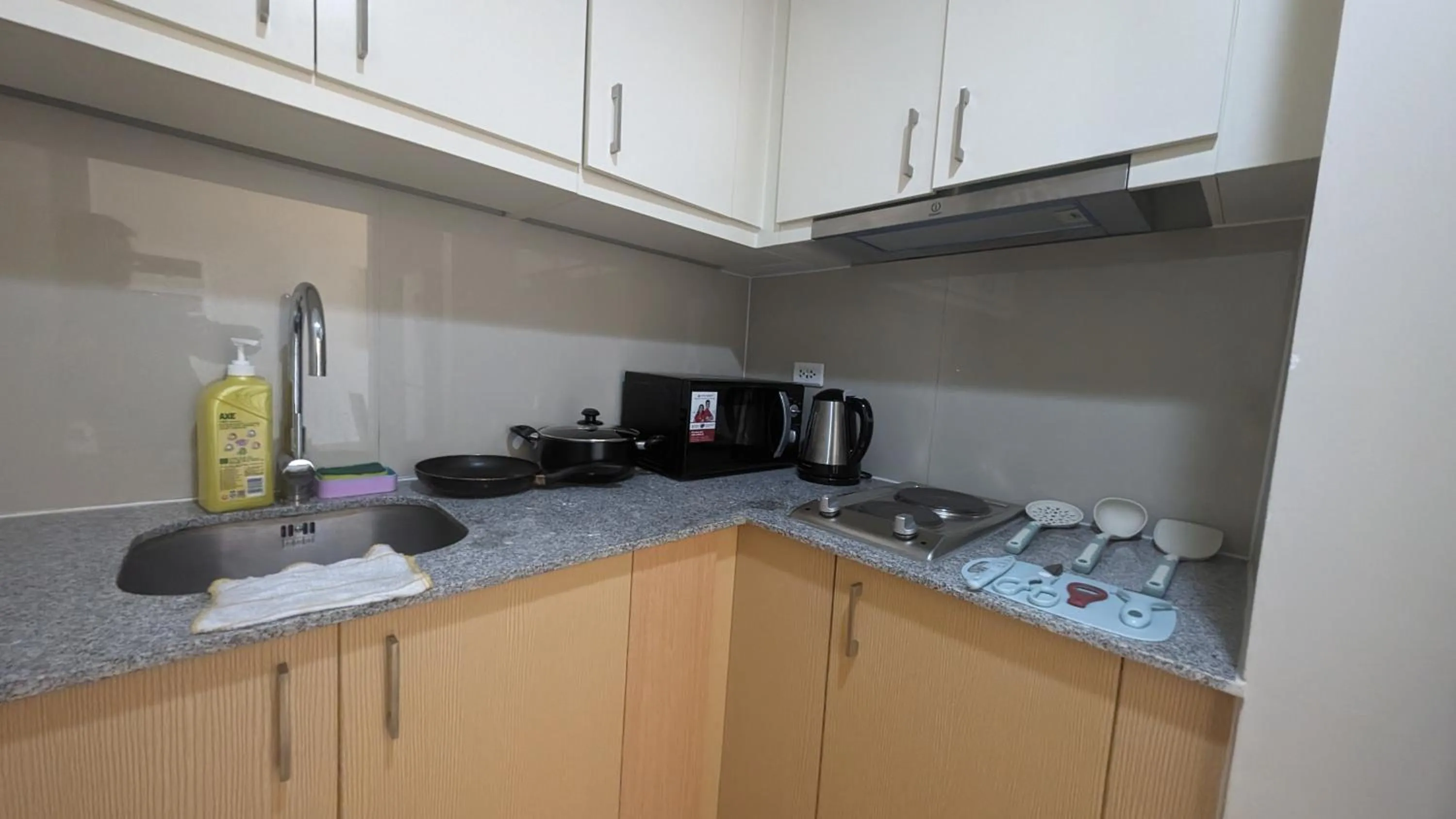 EG Private House -BGC UPTOWN