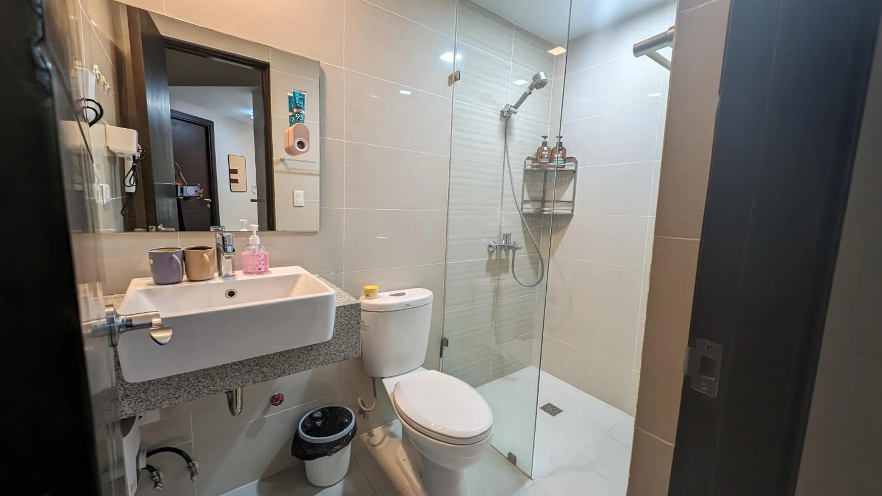 EG Private House -BGC UPTOWN