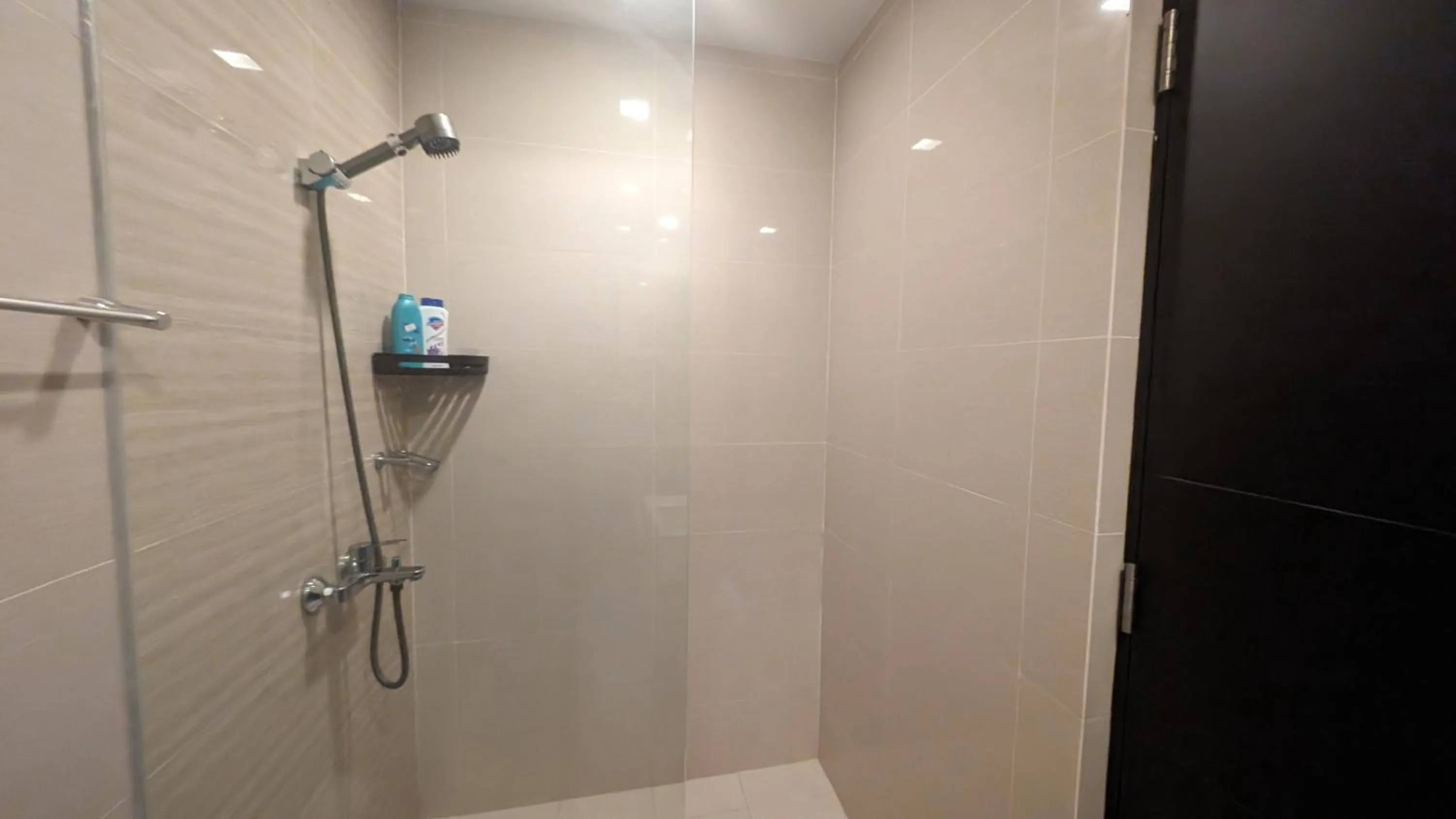 EG Private House -BGC UPTOWN