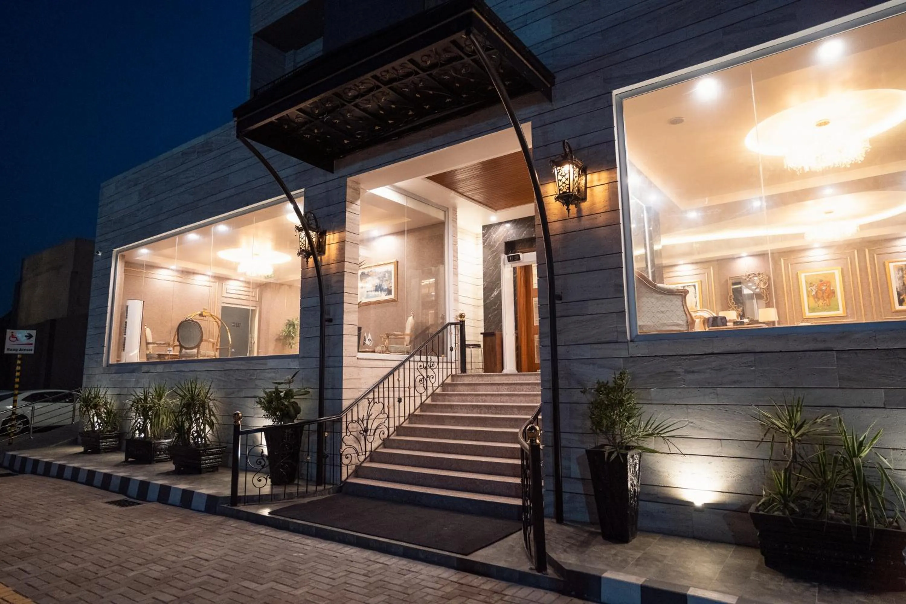 Property building in Best Western Faisalabad