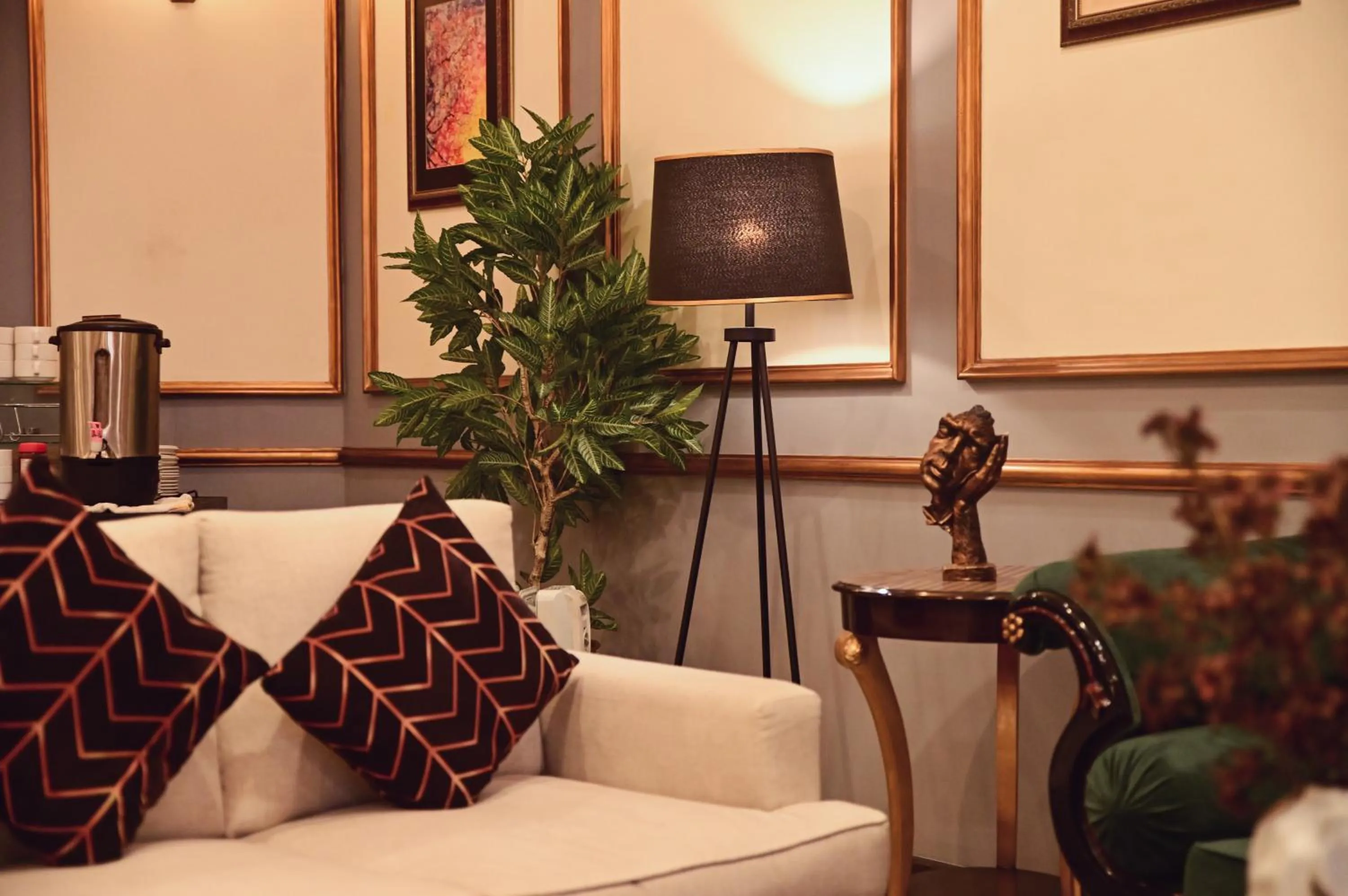 Best Western Faisalabad