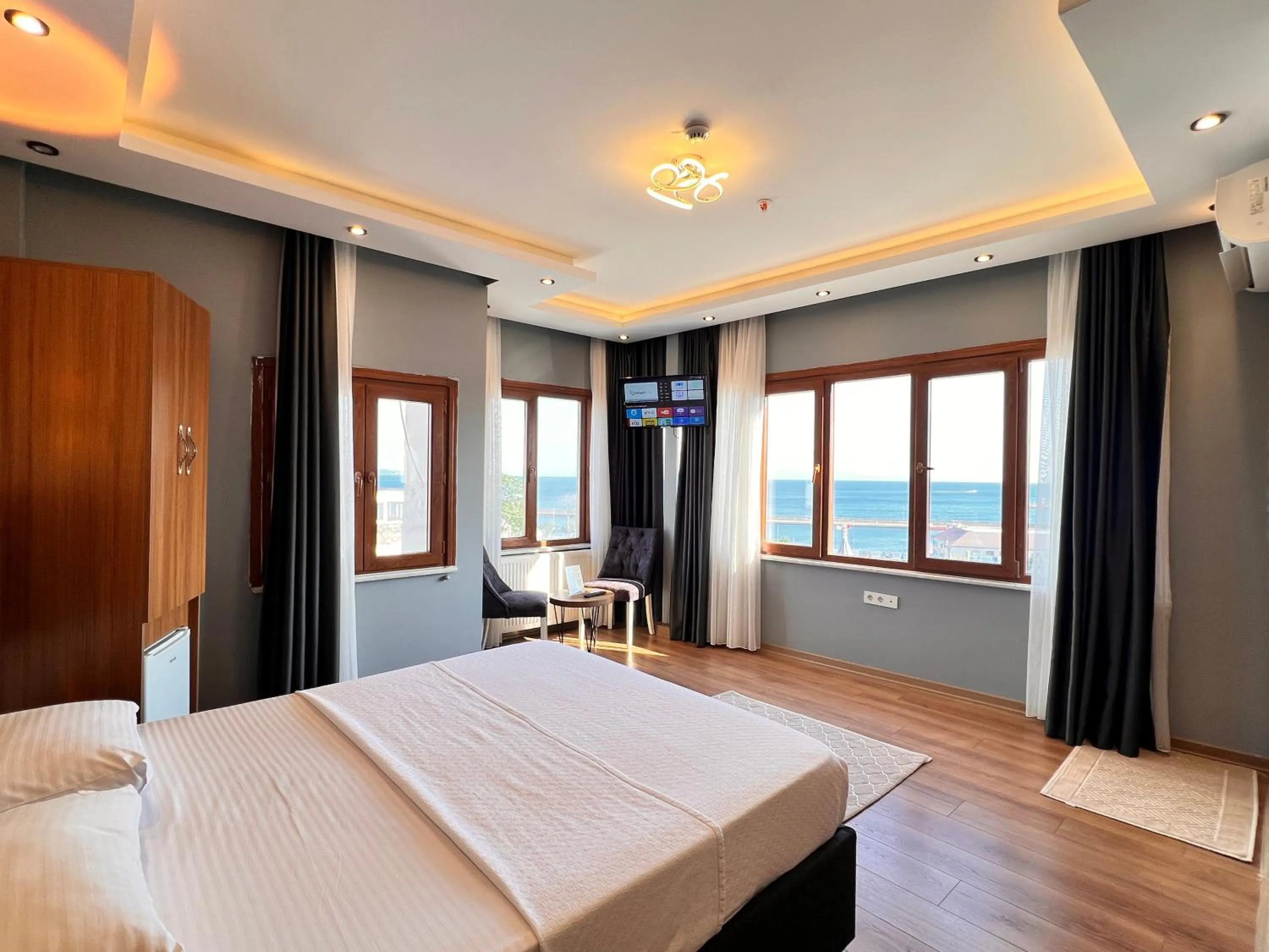 Bed in Mamma Marya Hotel