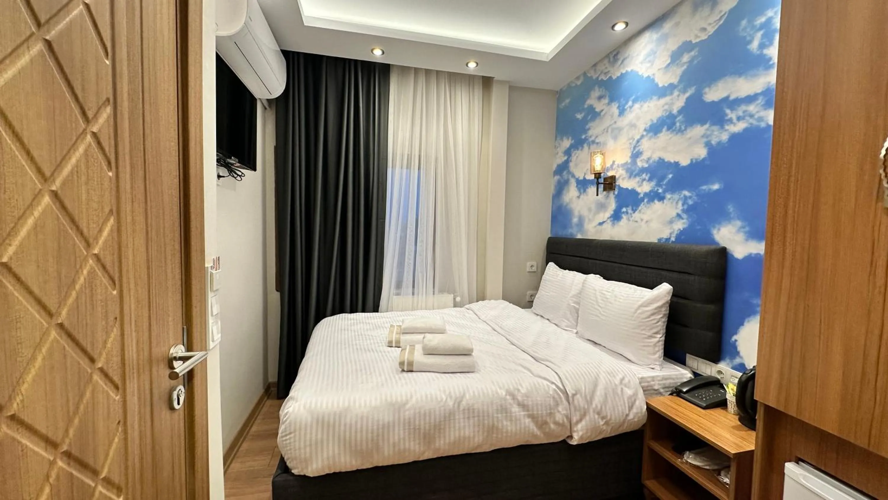 Bed in Mamma Marya Hotel