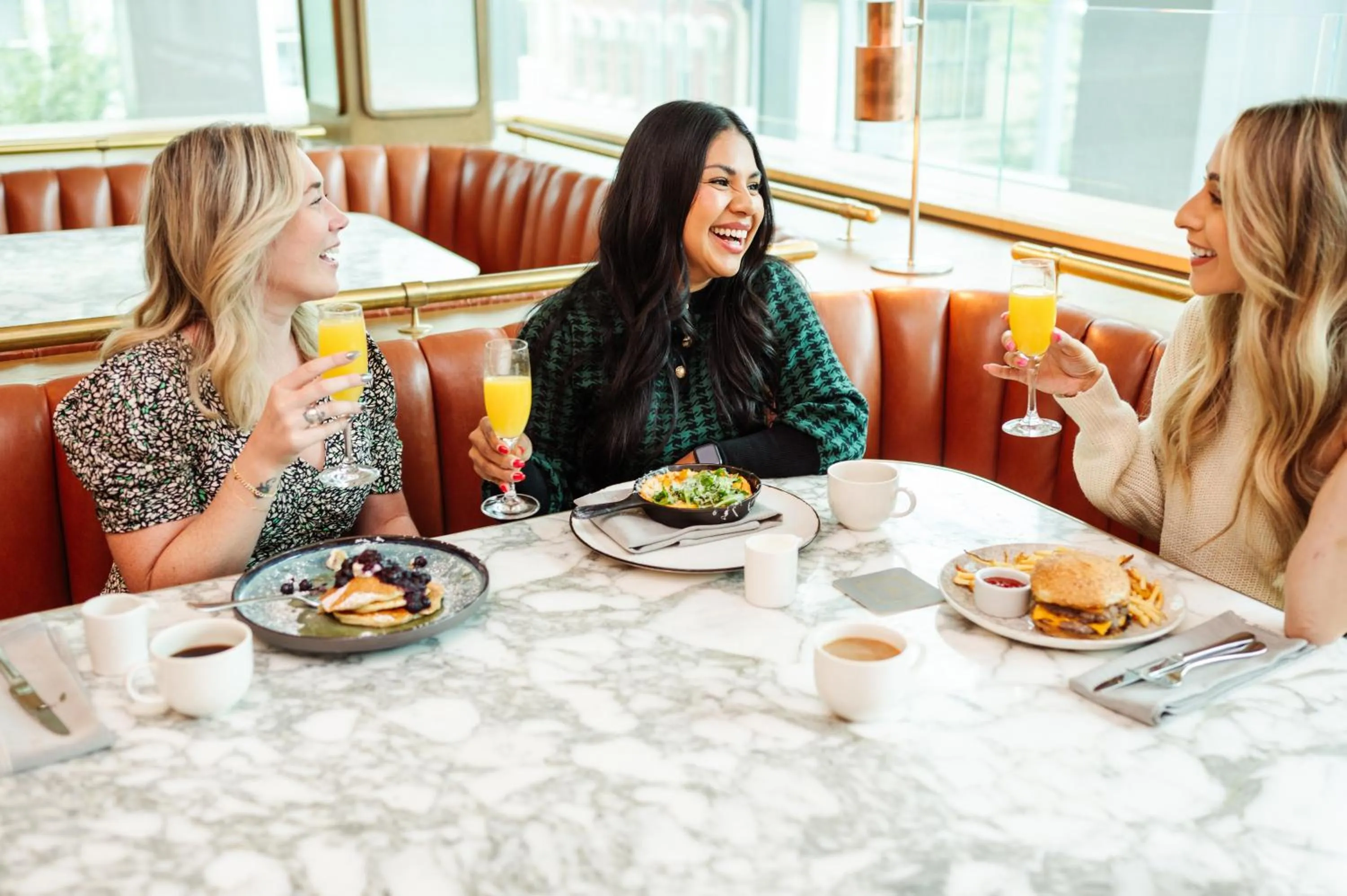 Restaurant/places to eat in Fairmont Pittsburgh