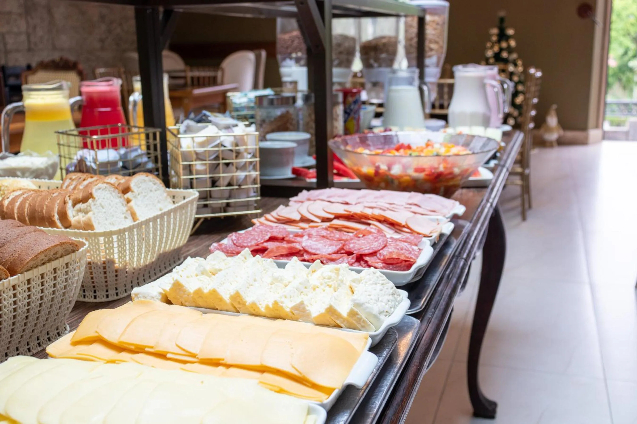 Breakfast in Castelo de Itaipava - Hotel, Eventos e Gastronomia