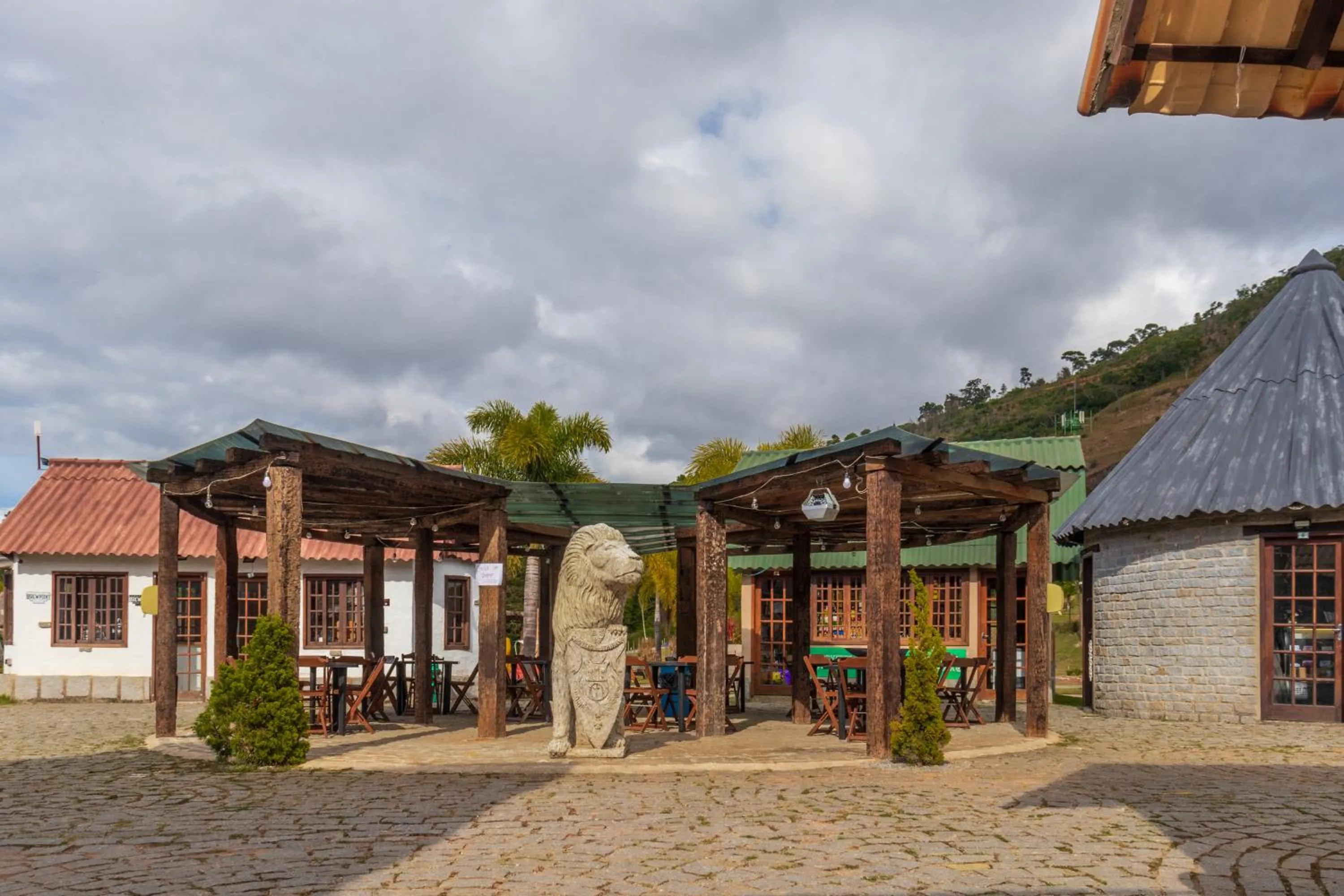 Property building in Castelo de Itaipava - Hotel, Eventos e Gastronomia