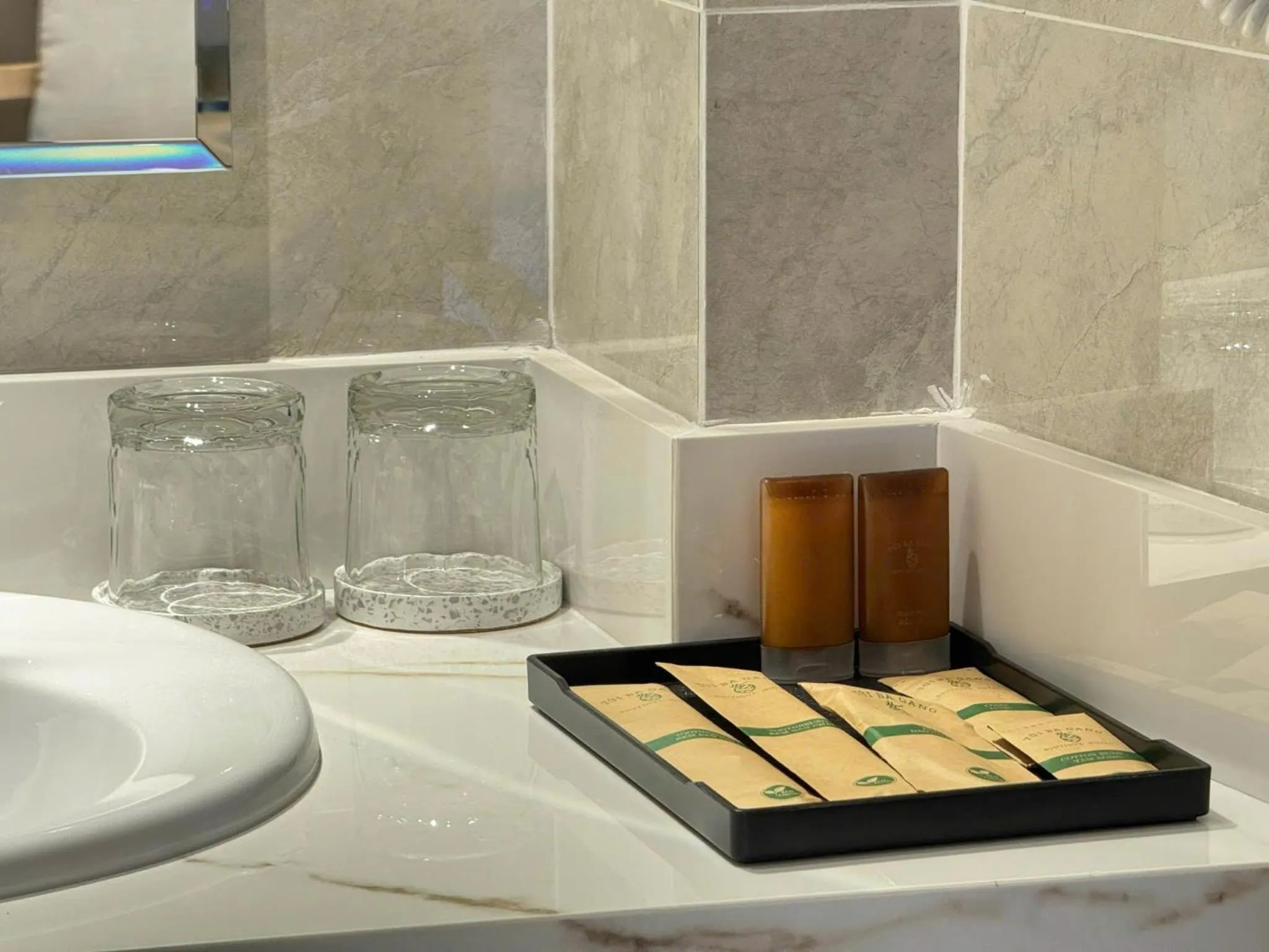 Bathroom in Túi Ba Gang Central Hotel