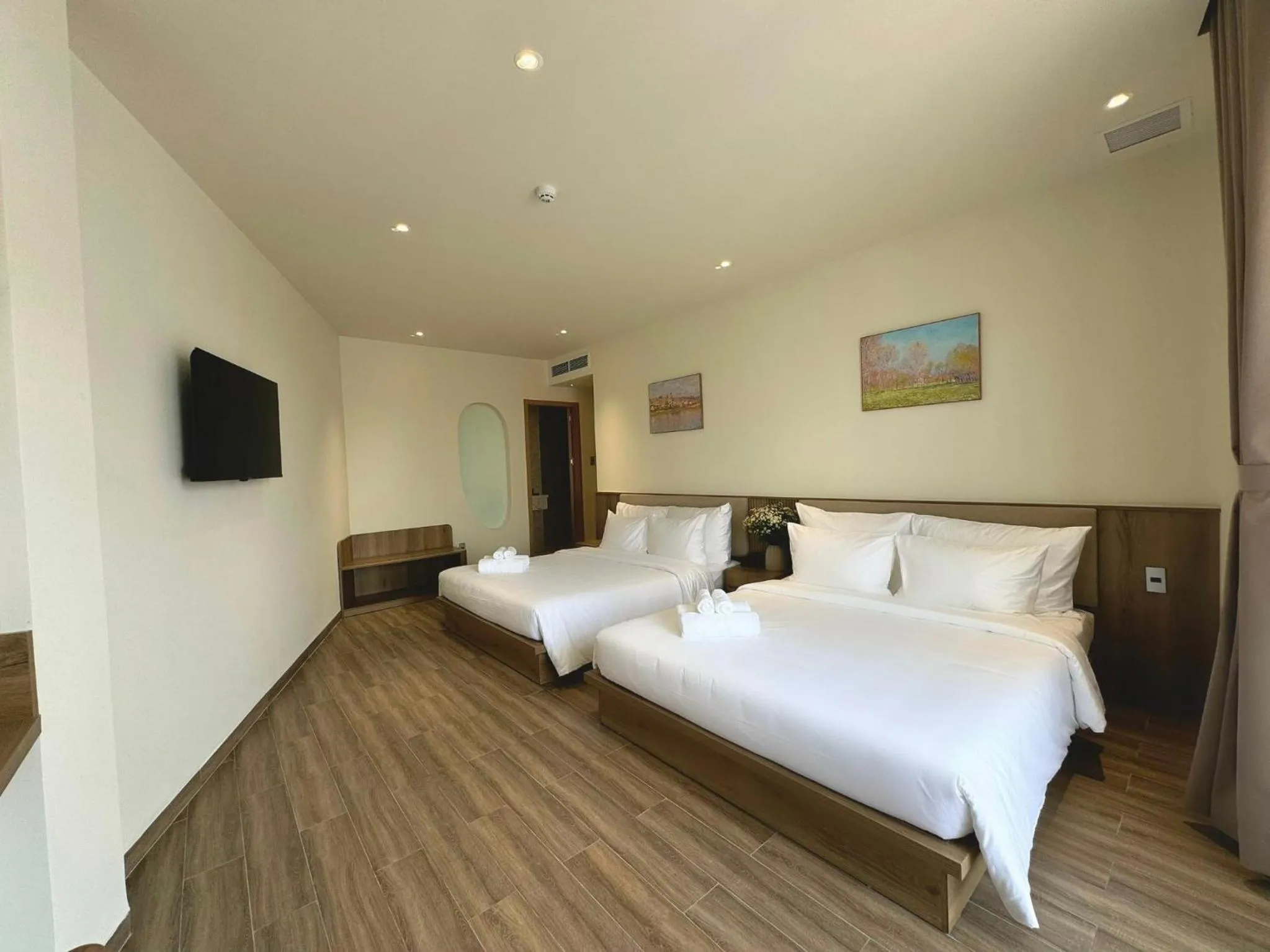 Photo of the whole room, Bed in Túi Ba Gang Central Hotel