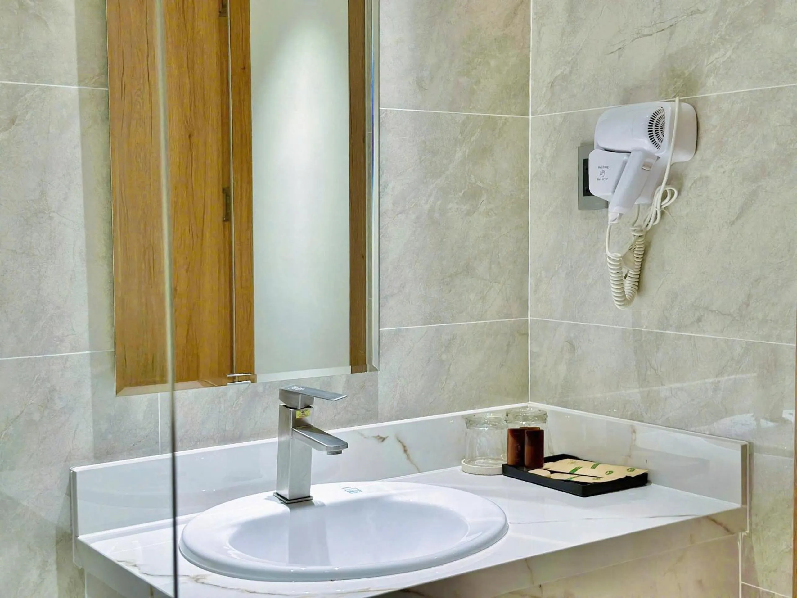 Bathroom in Túi Ba Gang Central Hotel