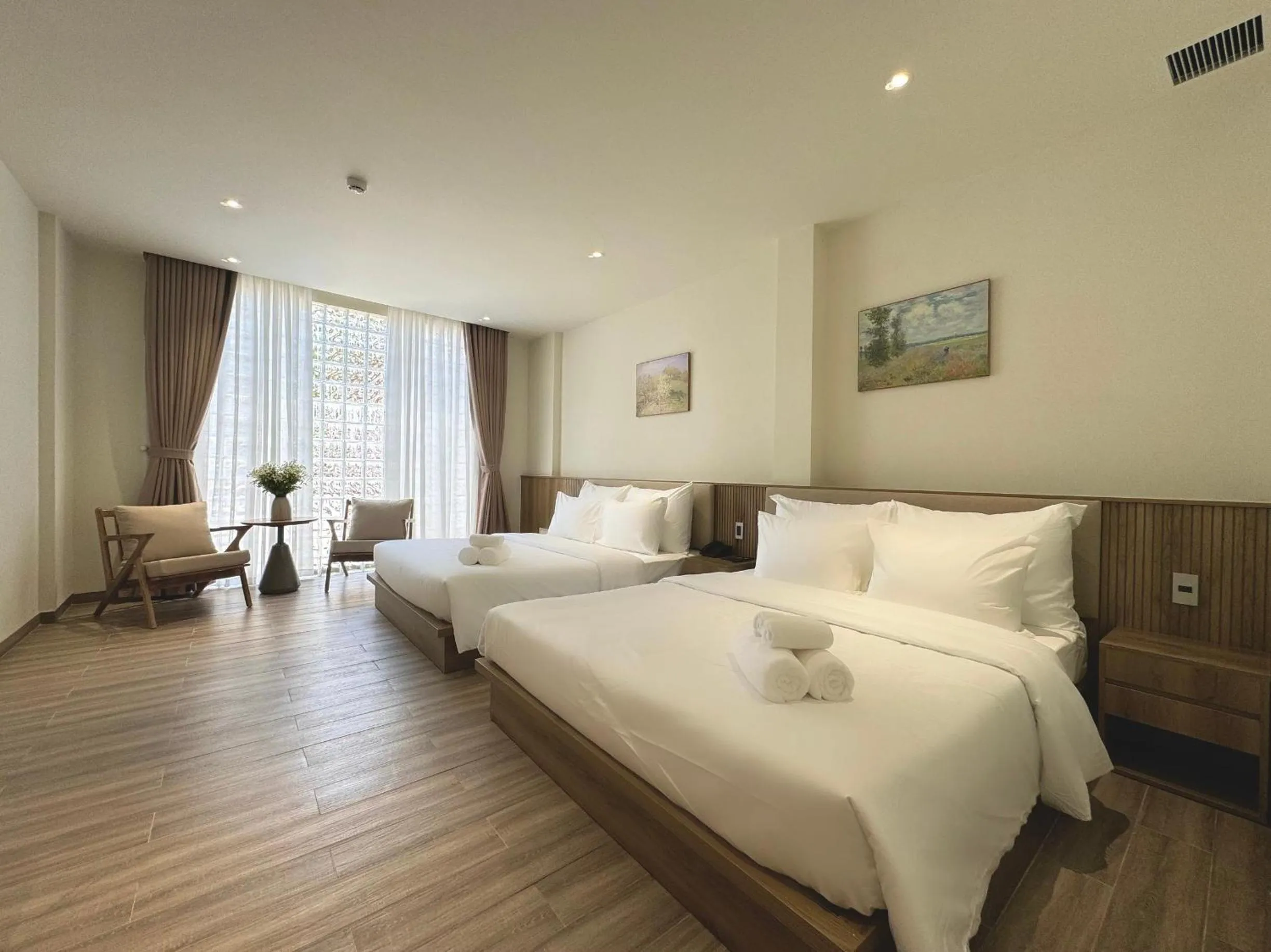 Photo of the whole room, Bed in Túi Ba Gang Central Hotel