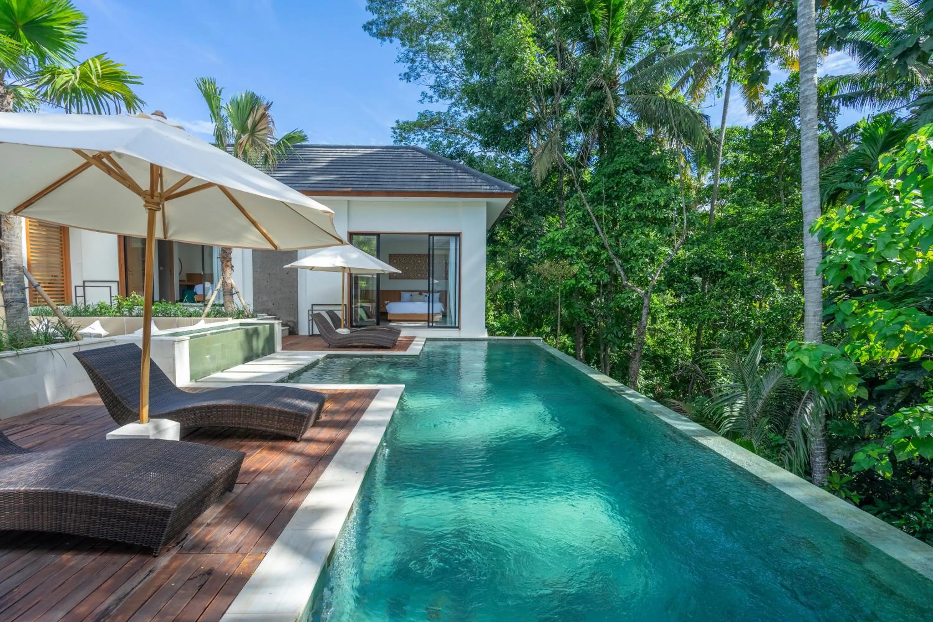 Natural landscape in Villa Talun by GORO