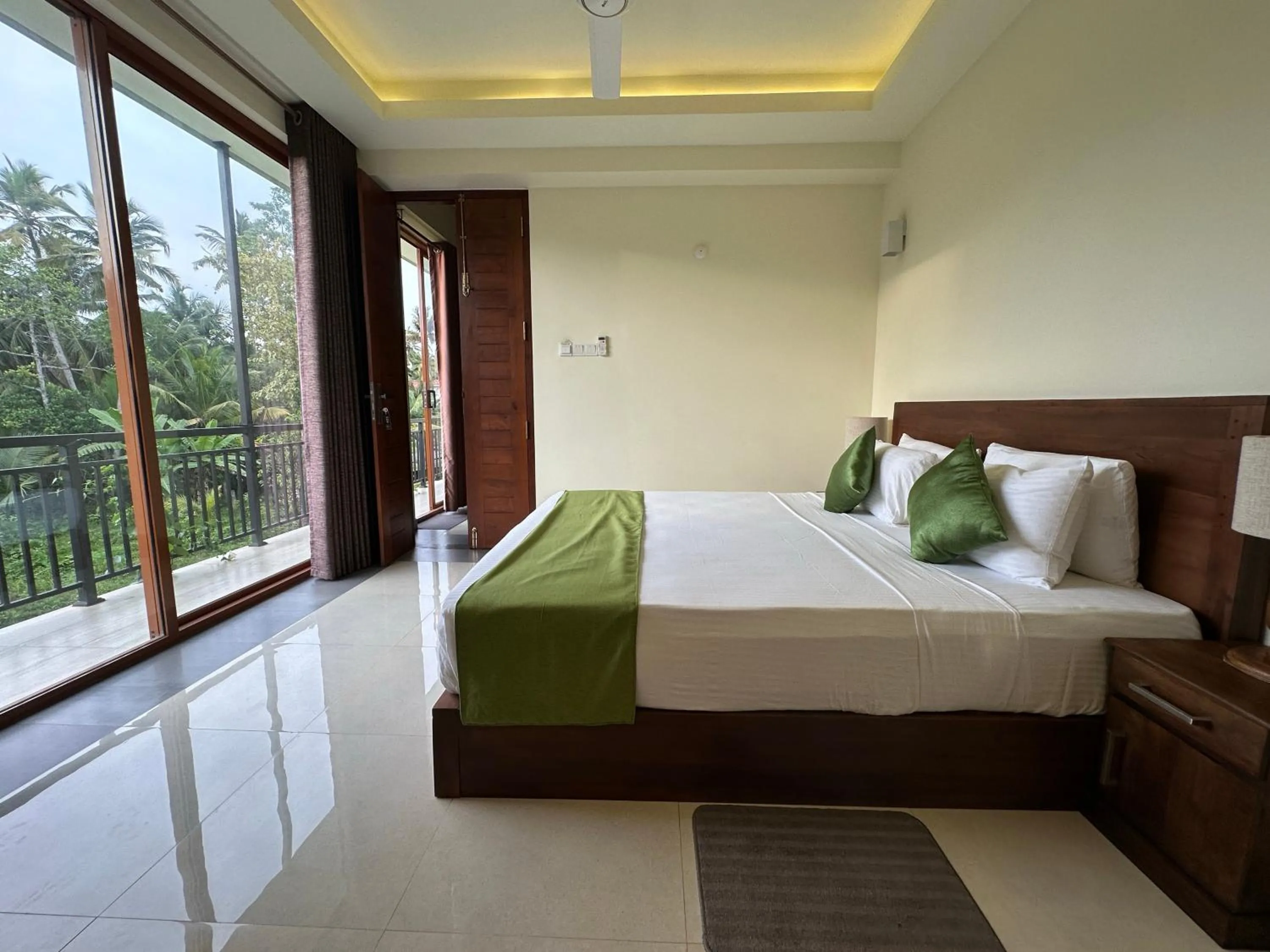 Bed in Fortwill City Hotel