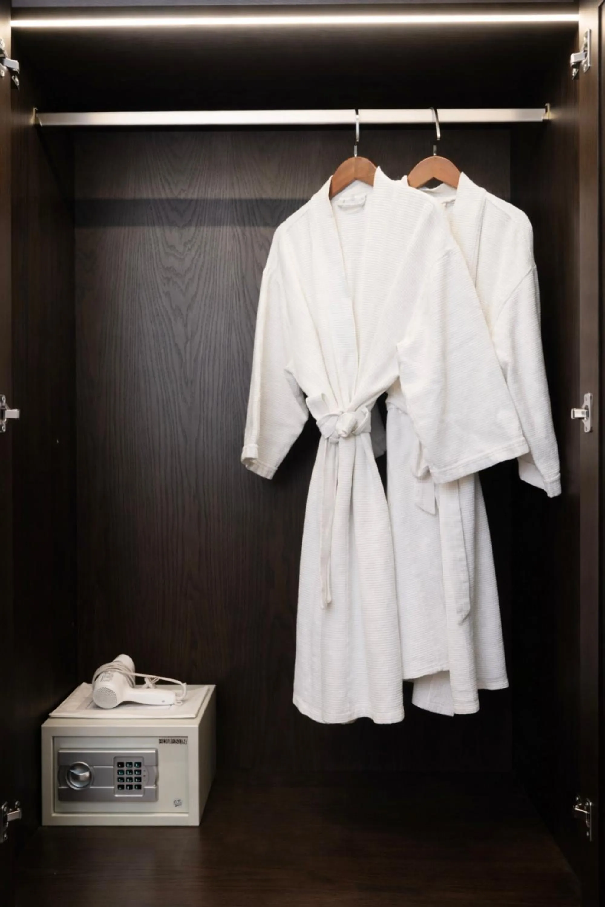 wardrobe in Eli Rina Hotel