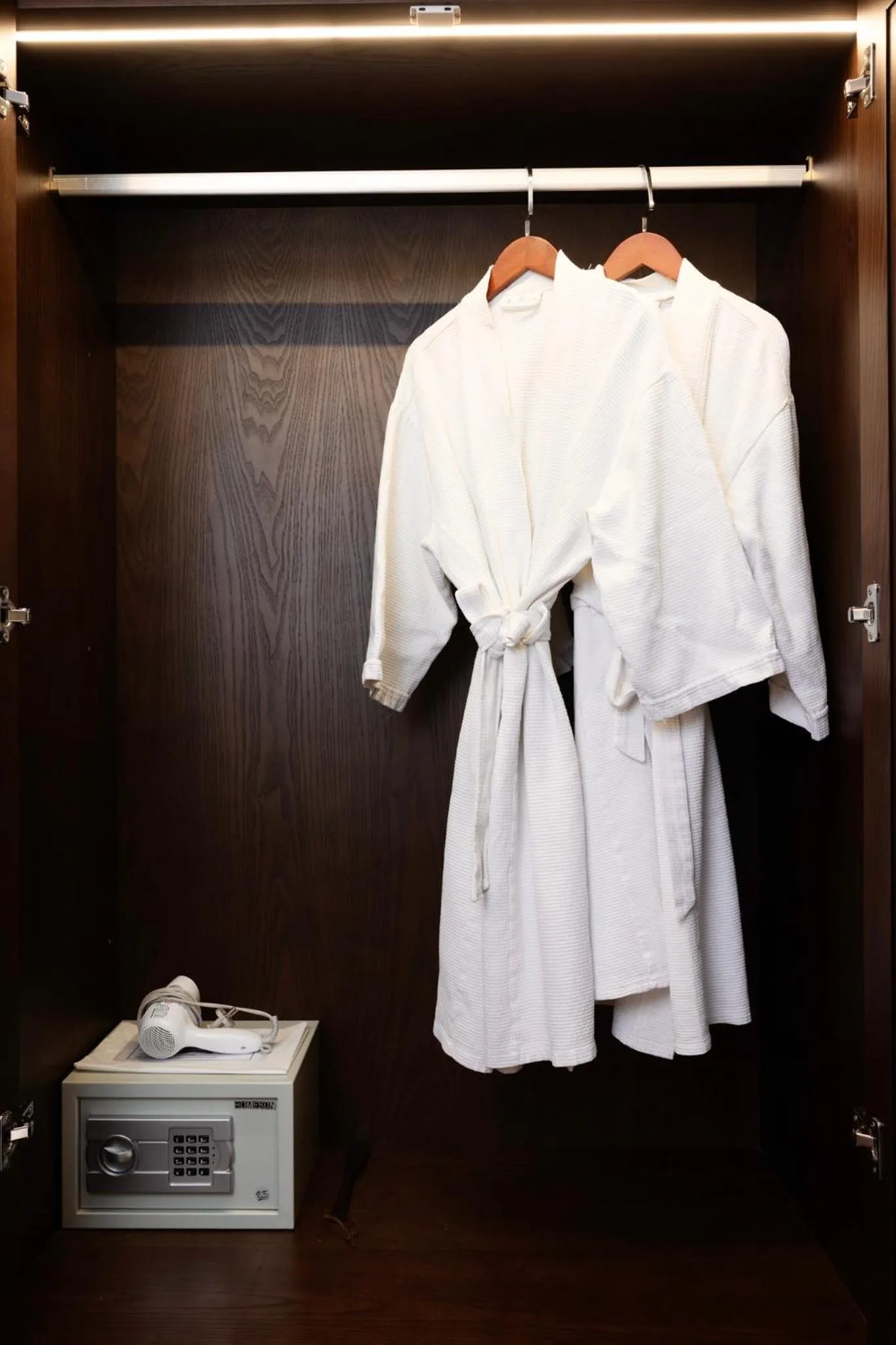 wardrobe in Eli Rina Hotel