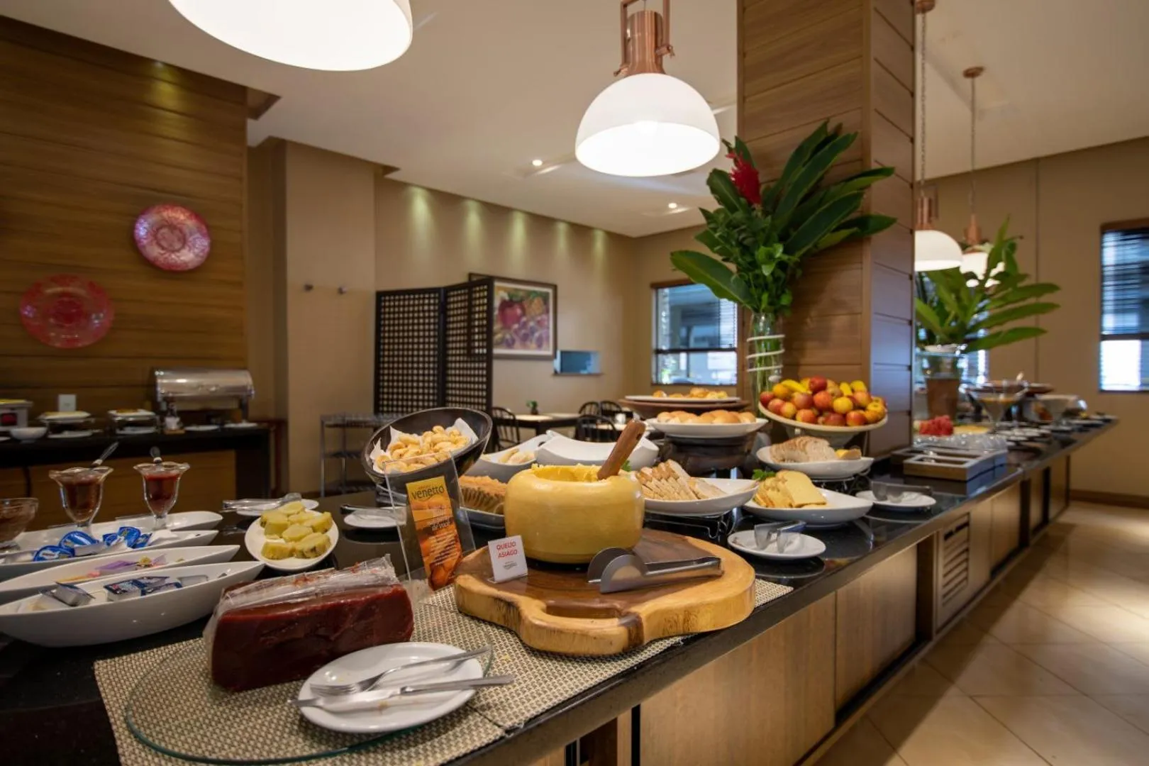 Buffet breakfast in Hotel Bahamas