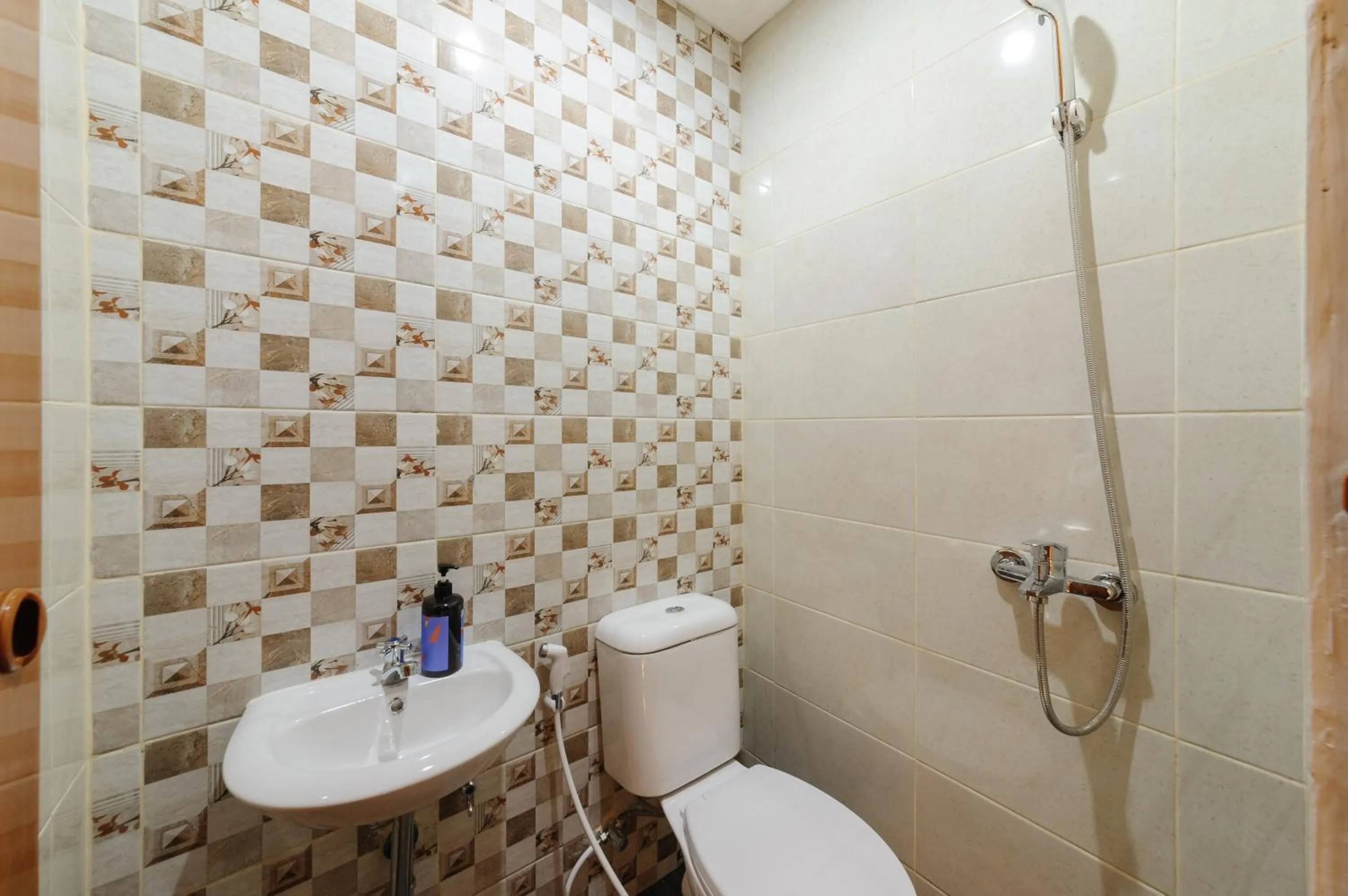 Bathroom in Sans Hotel Pesona Bekasi