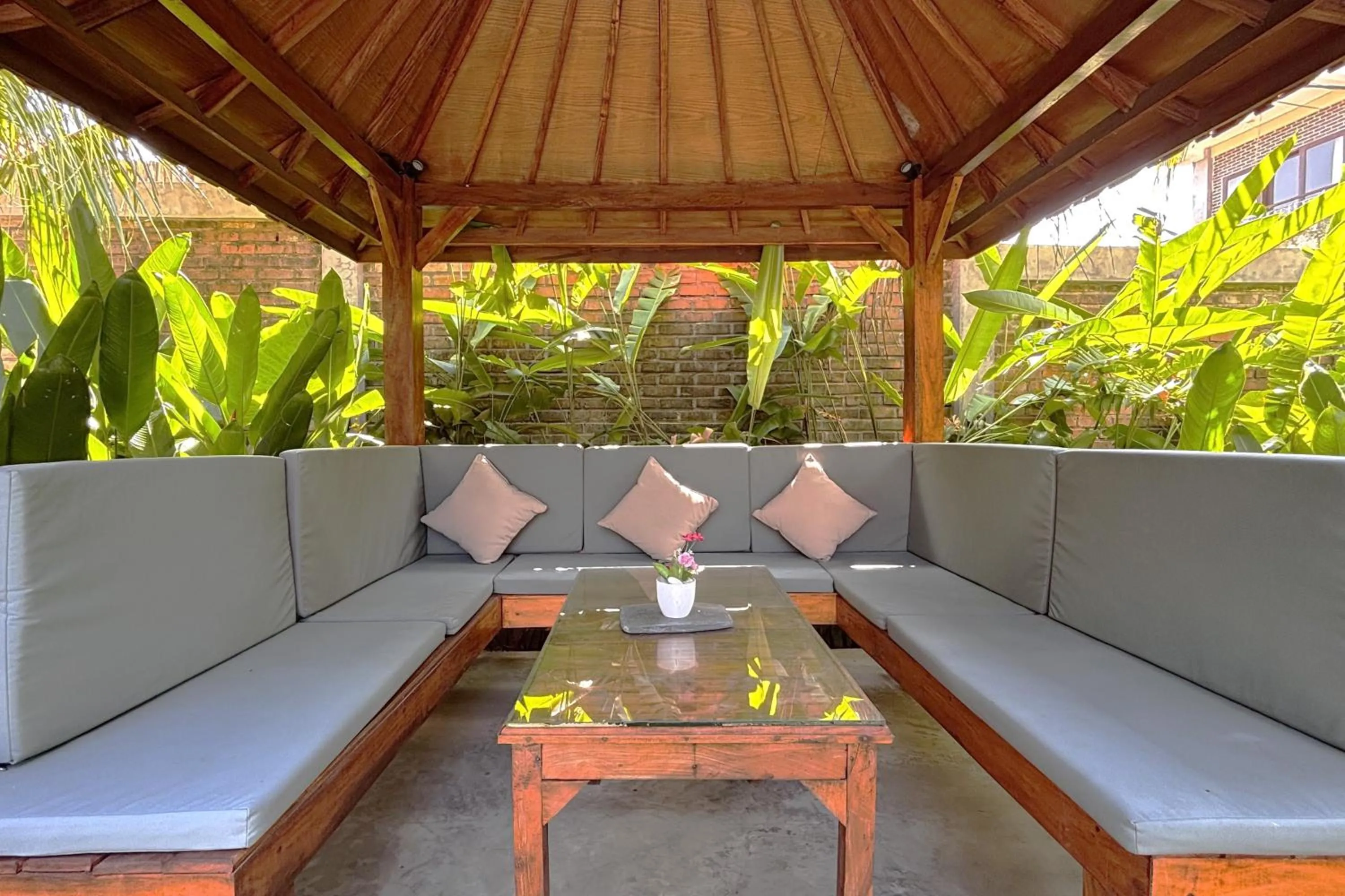 Area and facilities in Bali Bata Canggu Guesthouse