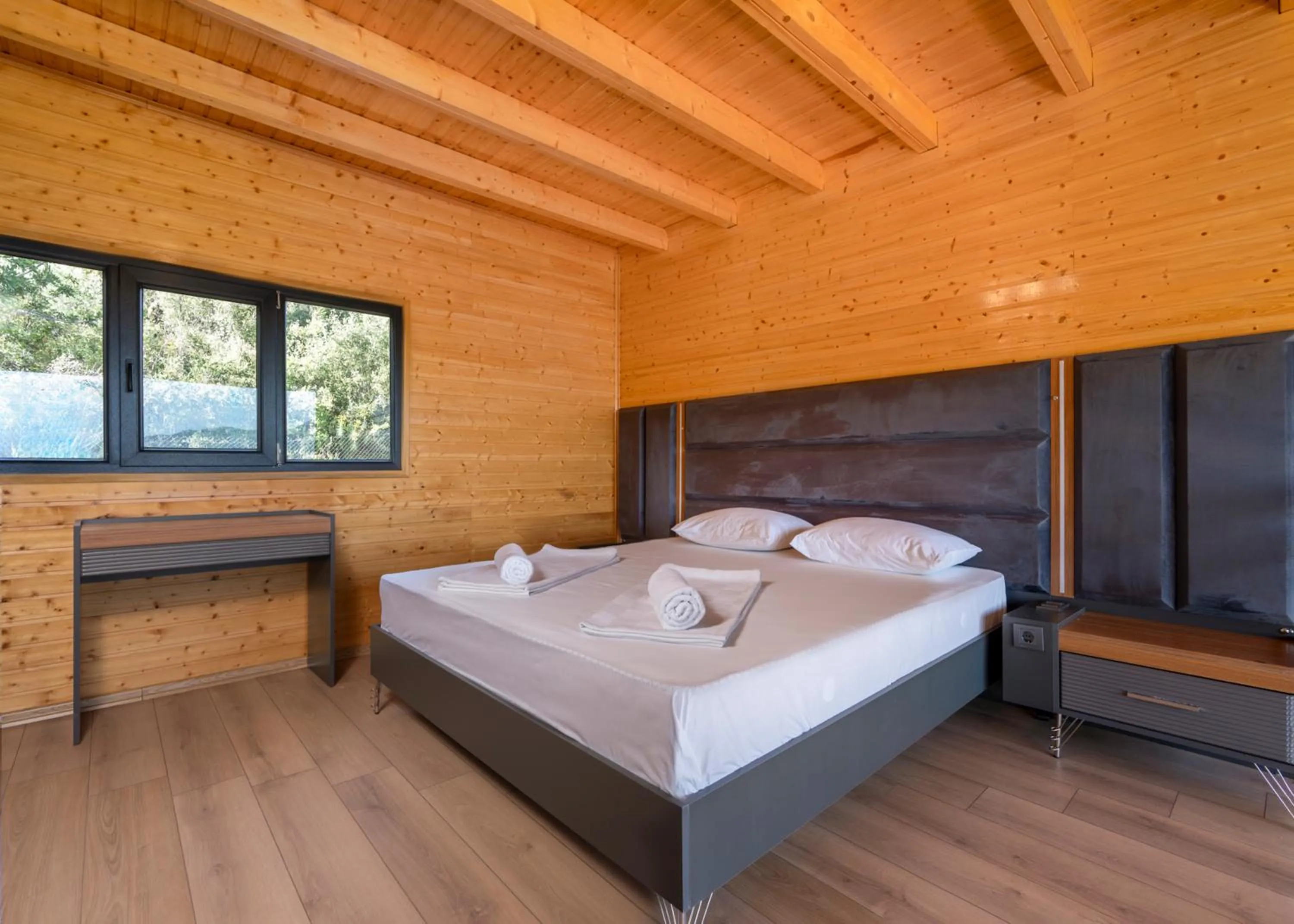 Bed in La Veranda Villas