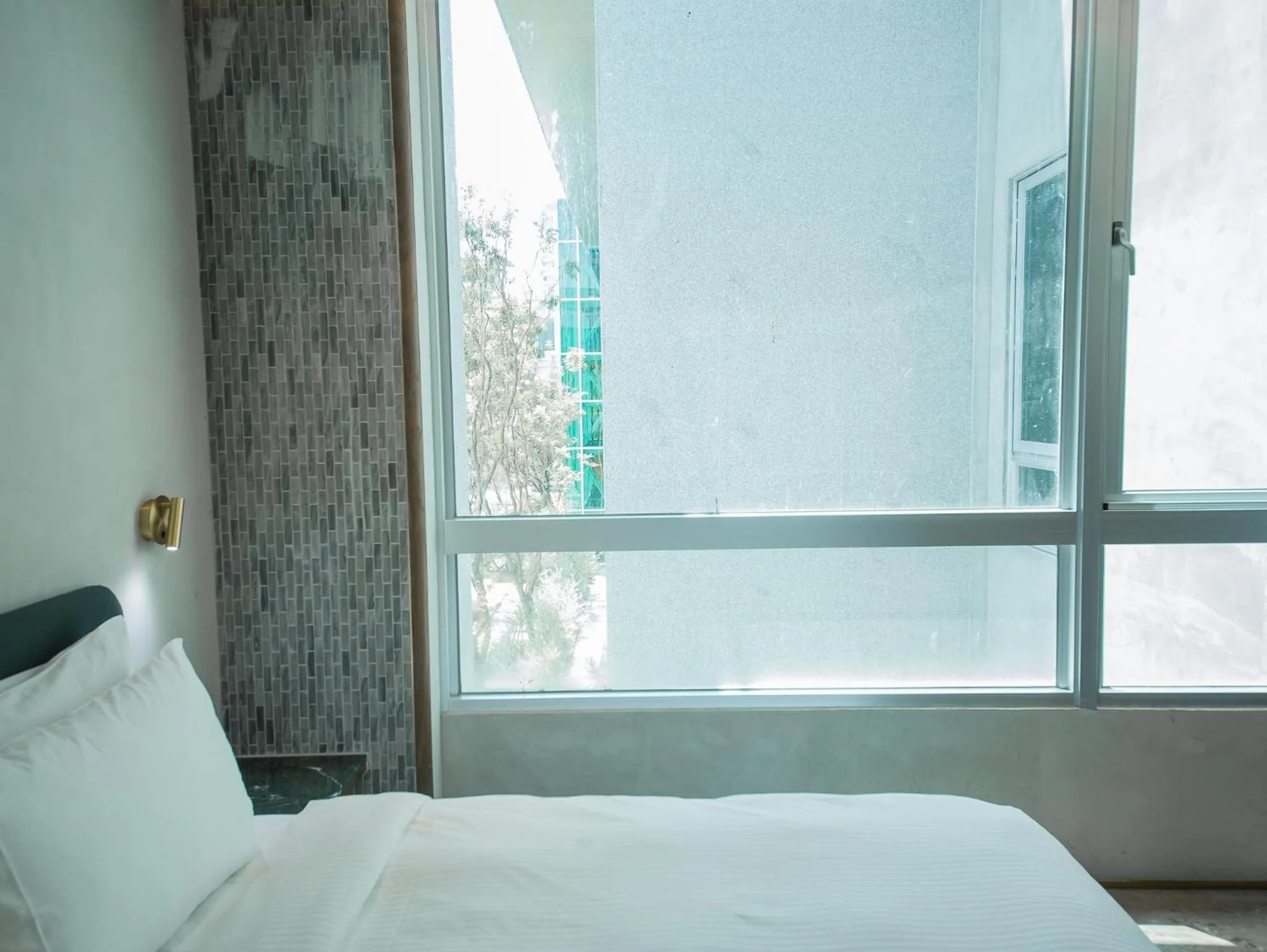 Bedroom, Bed in PAPO'A Harbor Hotel