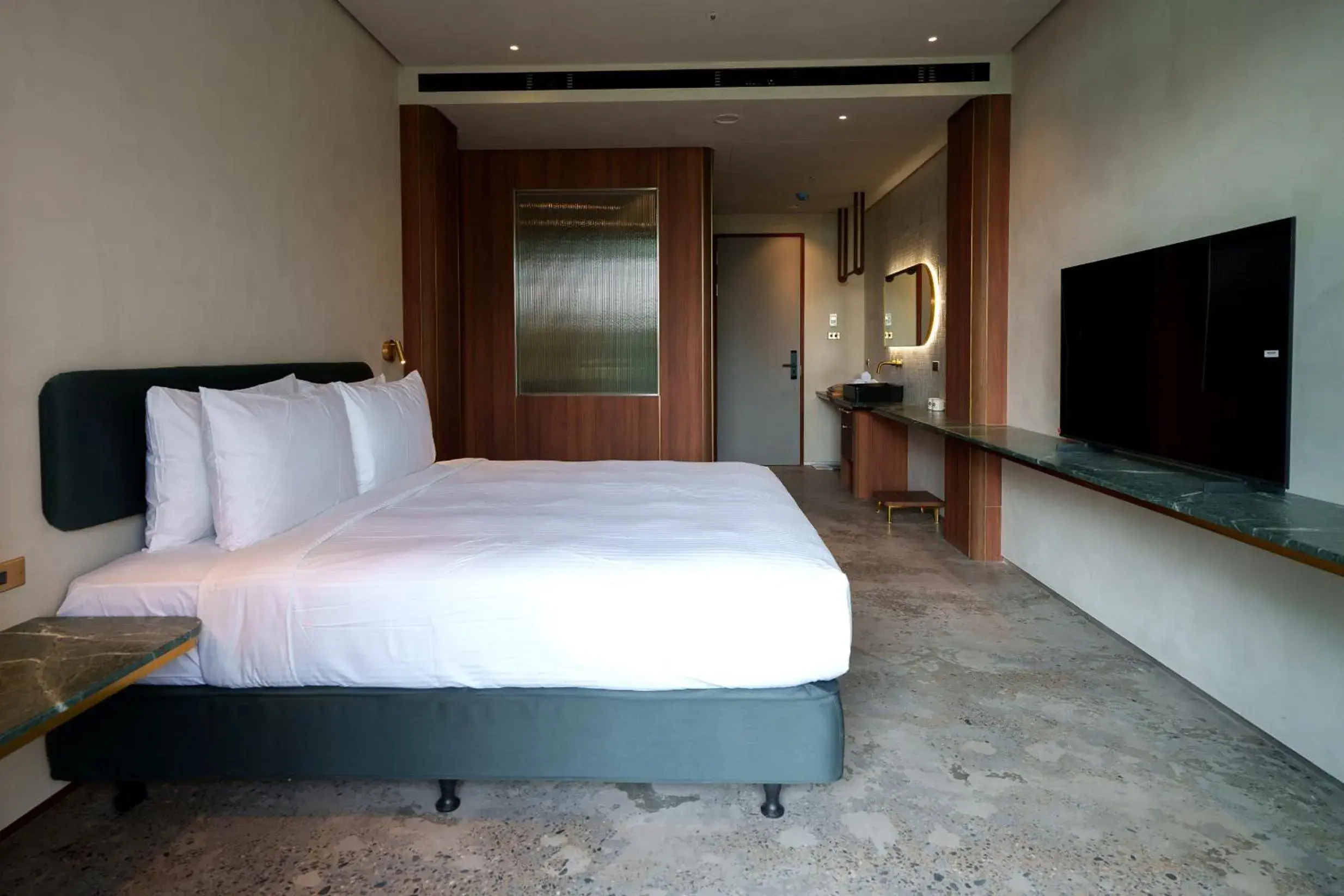 Deluxe Double Room with Balcony in PAPO'A Harbor Hotel Deluxe Double Room with Balcony in PAPO'A Harbor Hotel