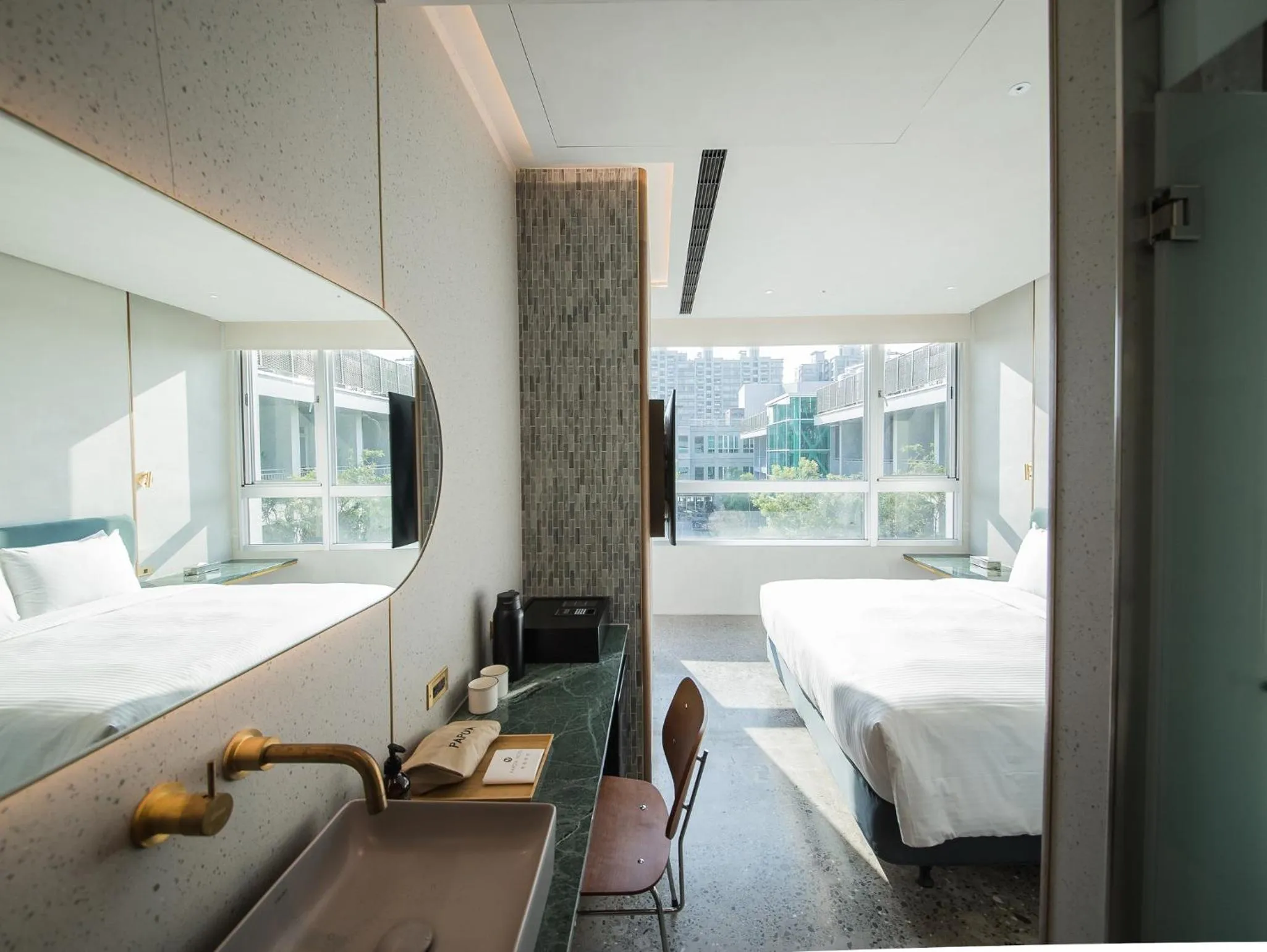 Photo of the whole room, Bed in PAPO'A Harbor Hotel