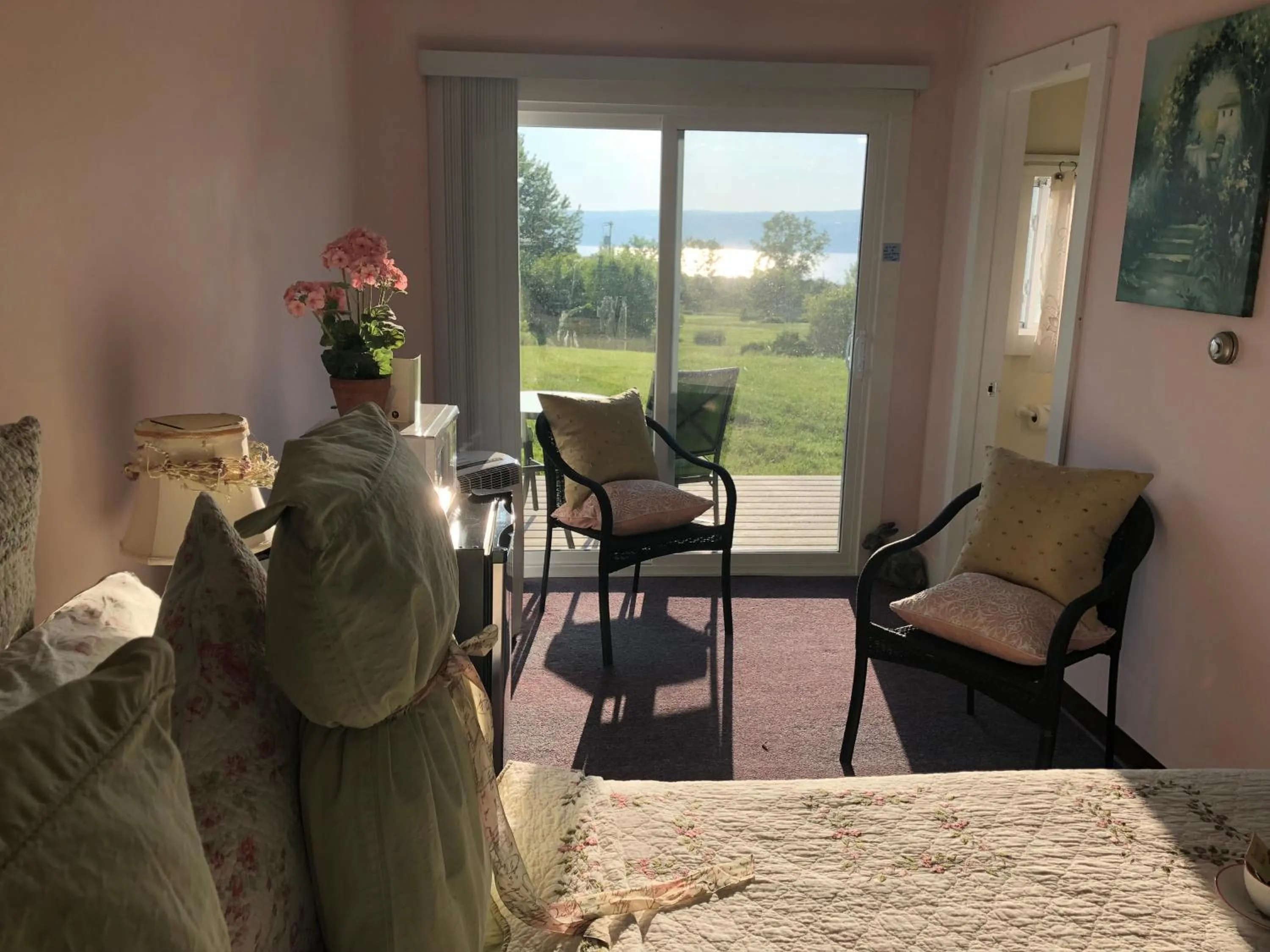 Savannah House Wine Country Inn & Cottages