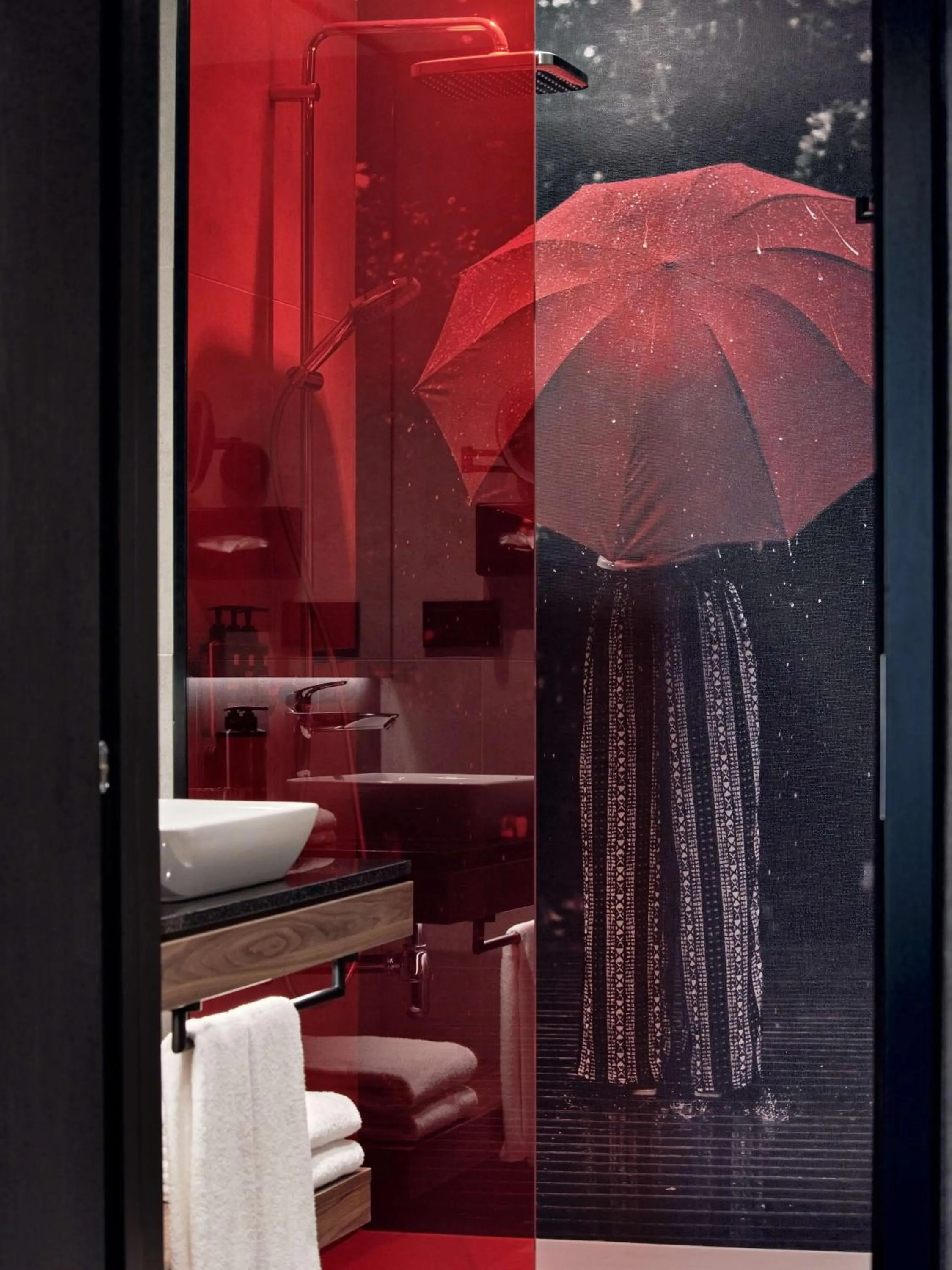 Bathroom in Radisson RED Hotel & Radisson RED Apartments, Kraków