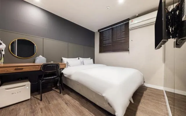 Bed in Brown Dot Hotel Suwon Jeongja Branch