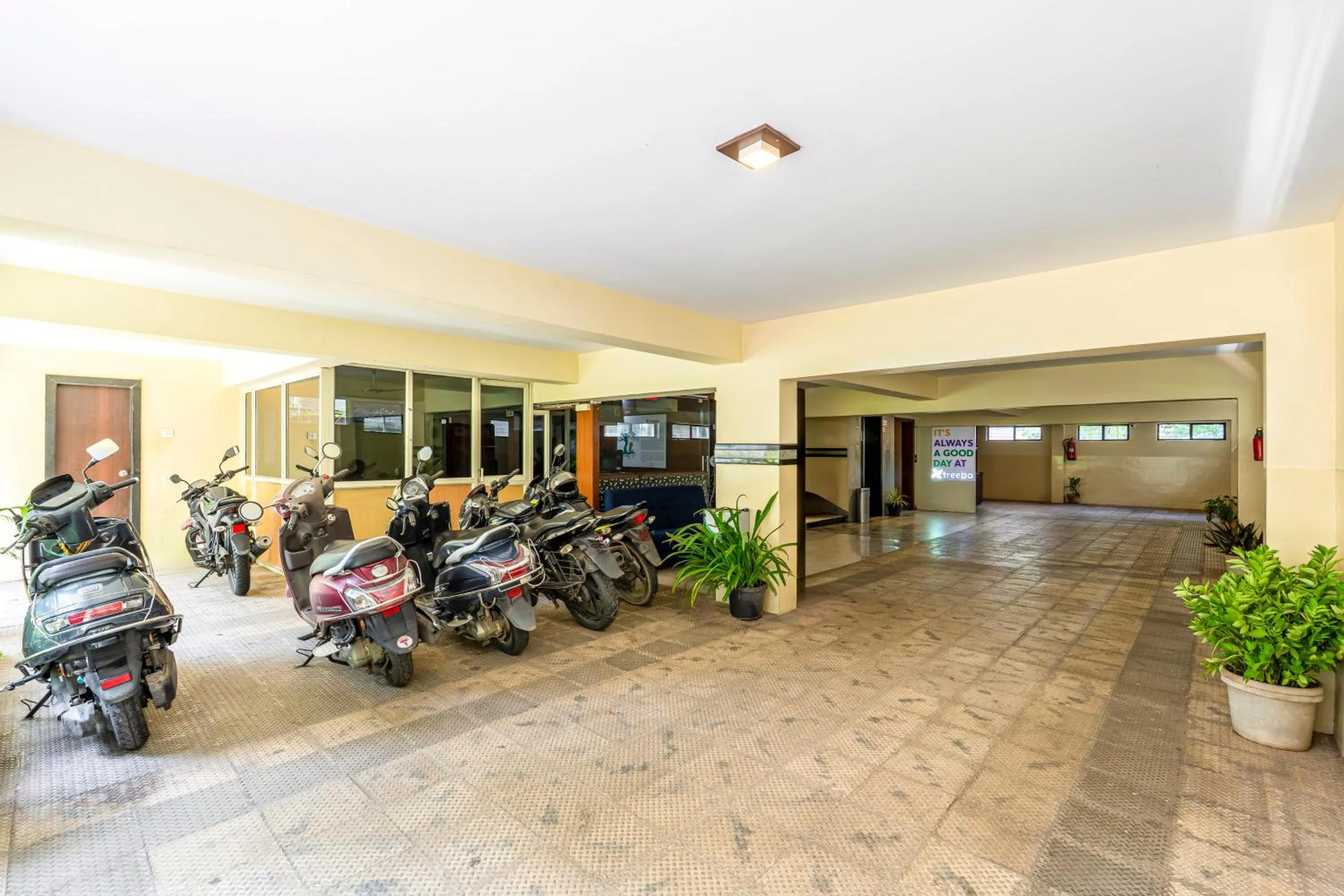 People in Treebo Marina Grand, Railway station