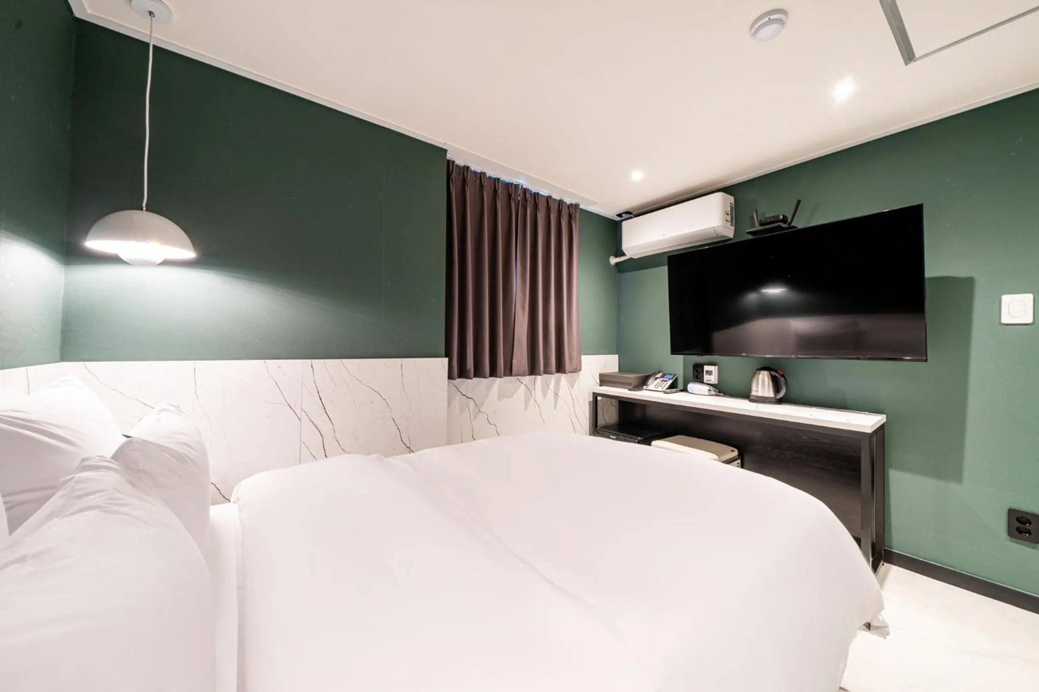 Bedroom, Bed in Hotel May Yongsan