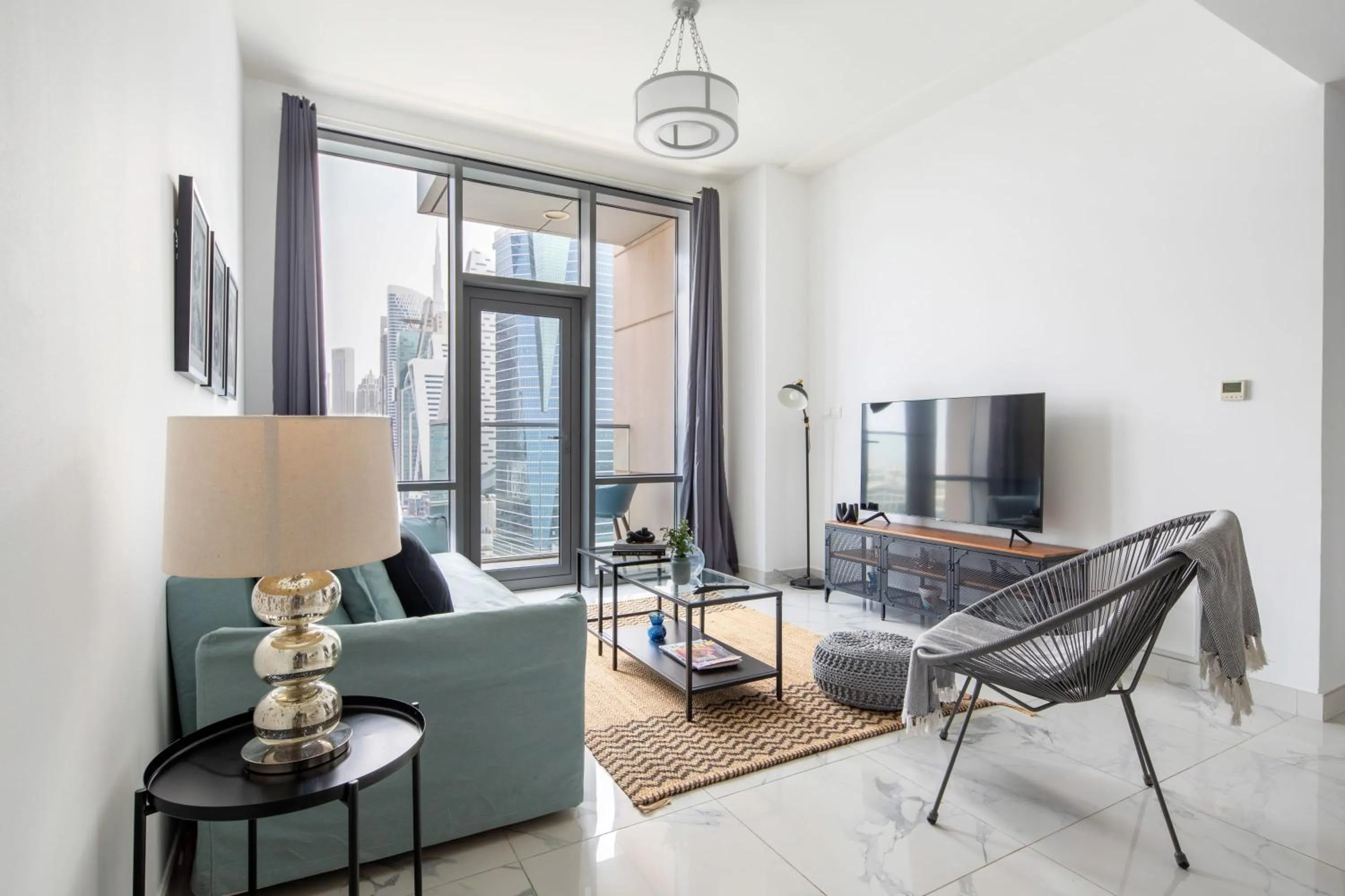 Living room in Frank Porter - Noora Tower