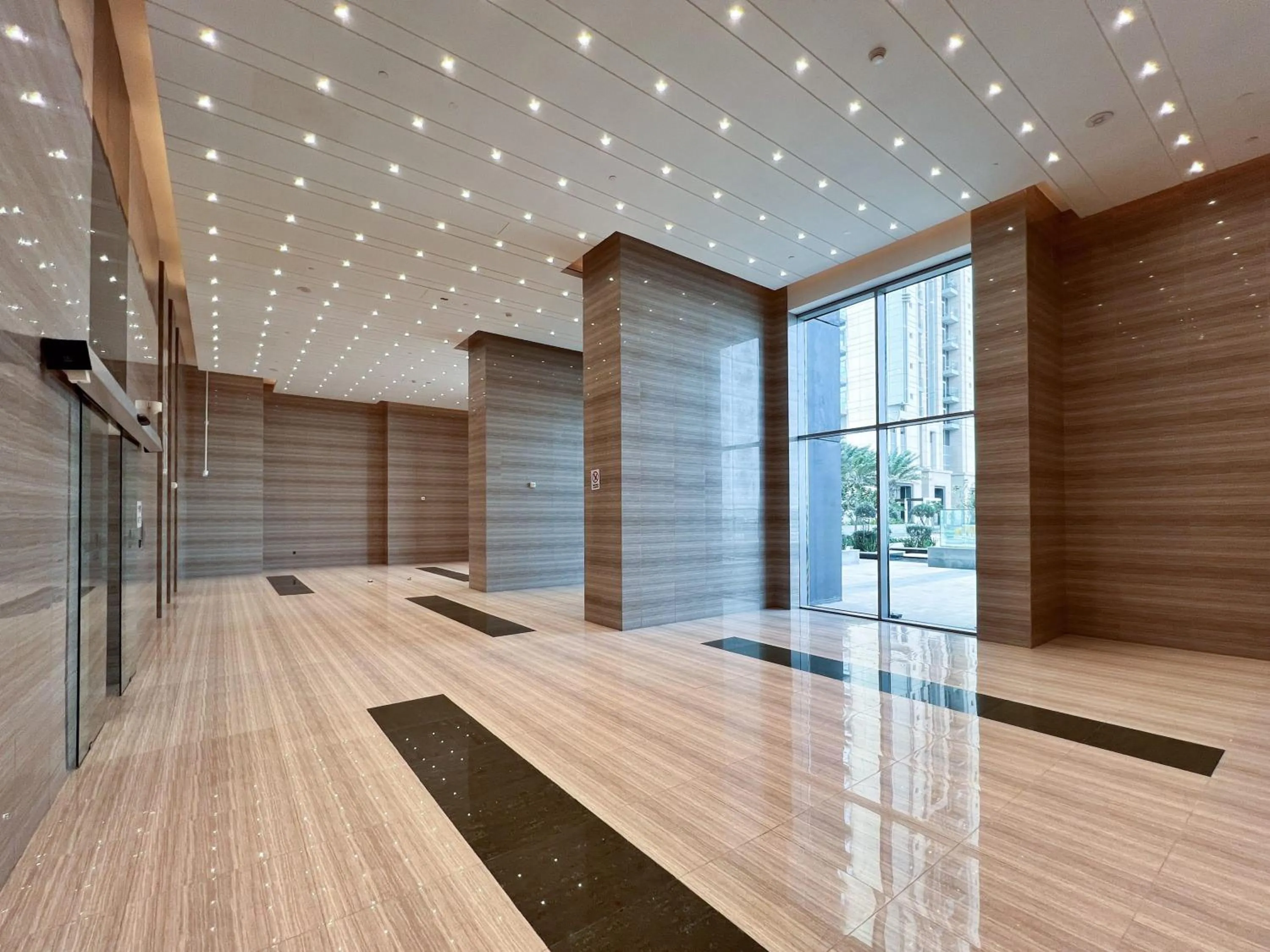 Lobby or reception in Frank Porter - Noora Tower