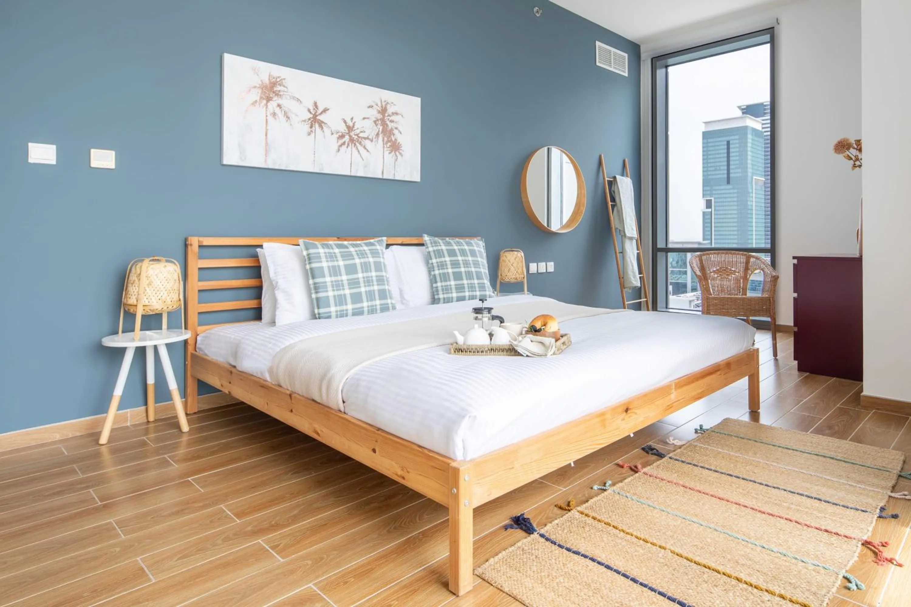 Bed in Frank Porter - Noora Tower