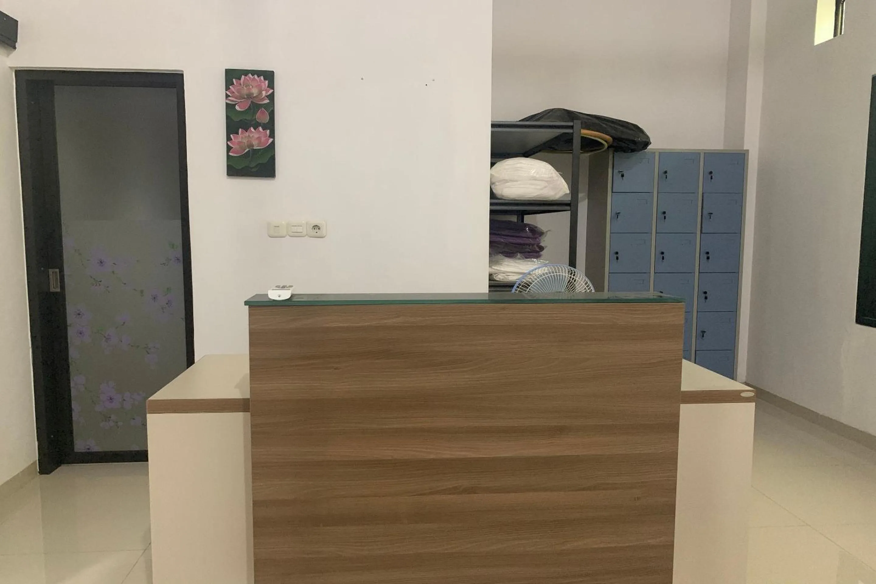 Lobby or reception in Hotel O Athirah Kost Near Permandian Wisata Istana Mappala