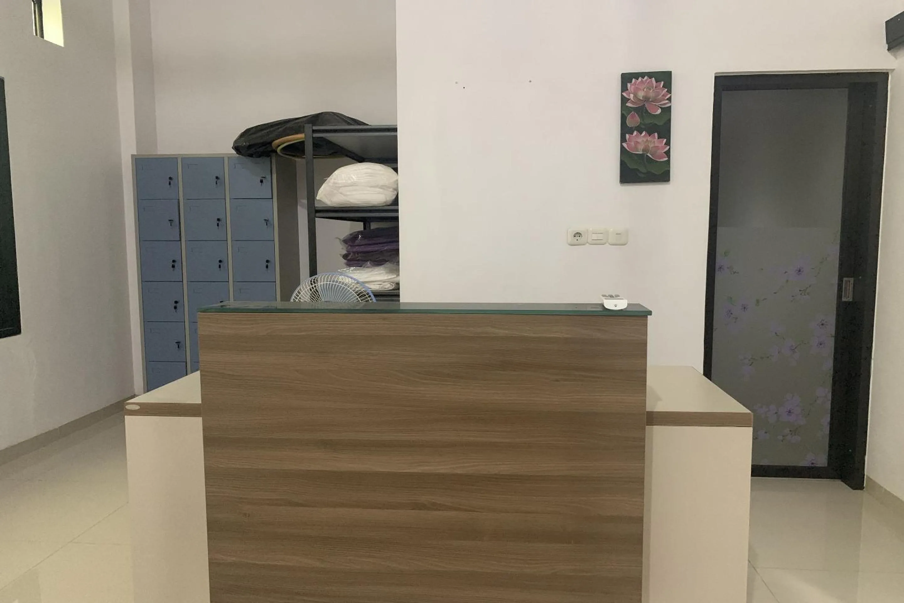 Lobby or reception in Hotel O Athirah Kost Near Permandian Wisata Istana Mappala