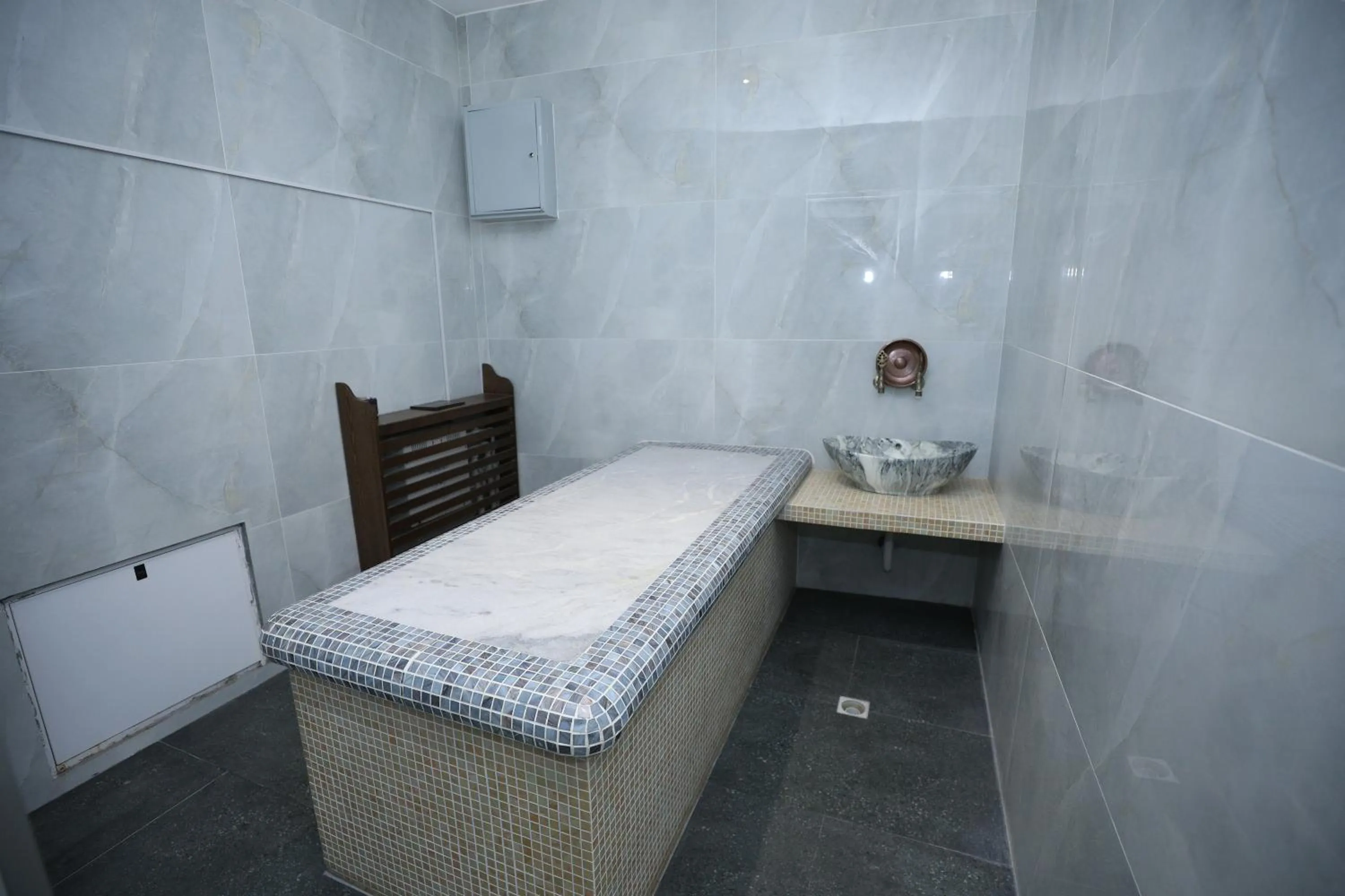 Massage, Bed in Ziyorat Luxury Hotel