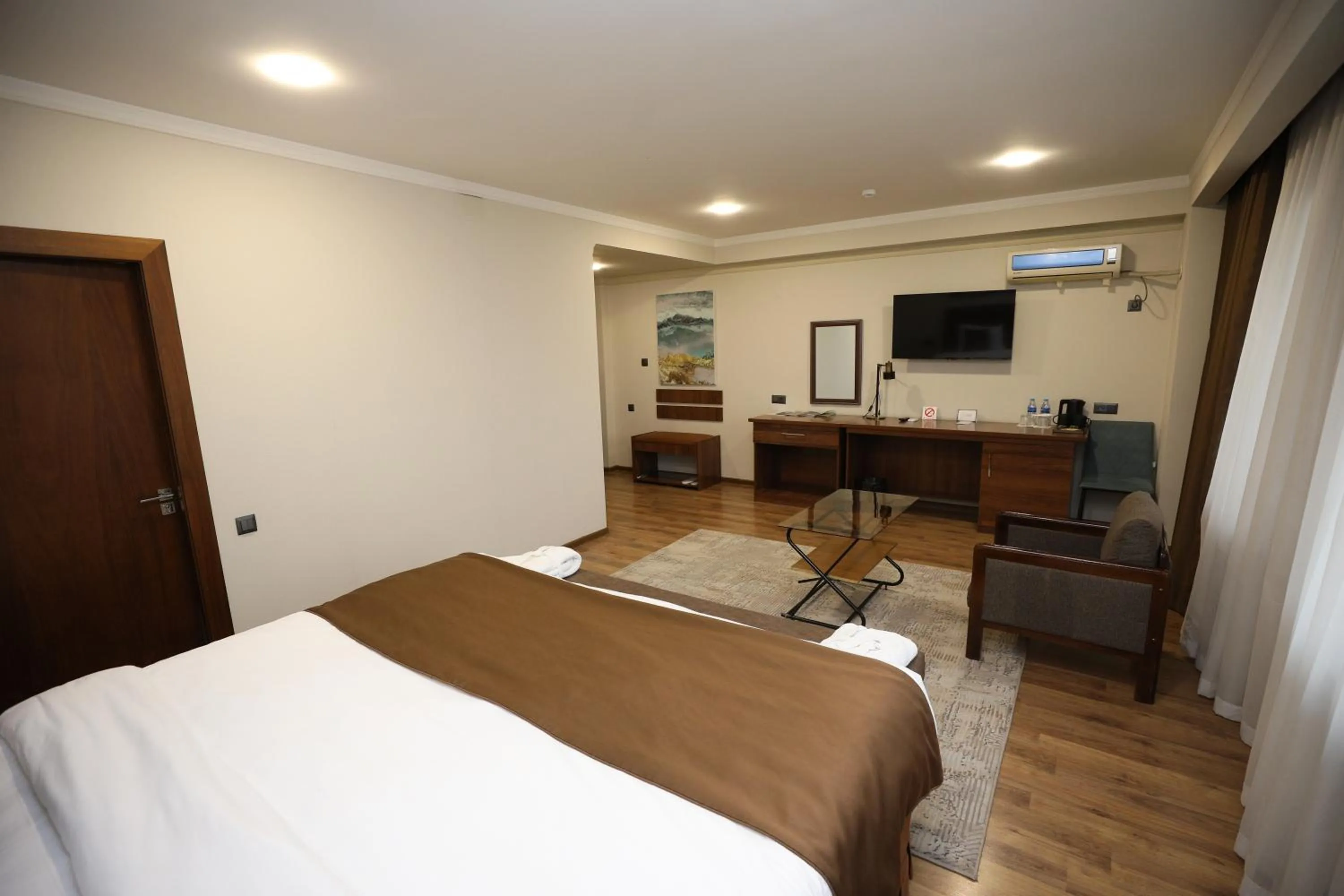 View (from property/room), Bed in Ziyorat Luxury Hotel