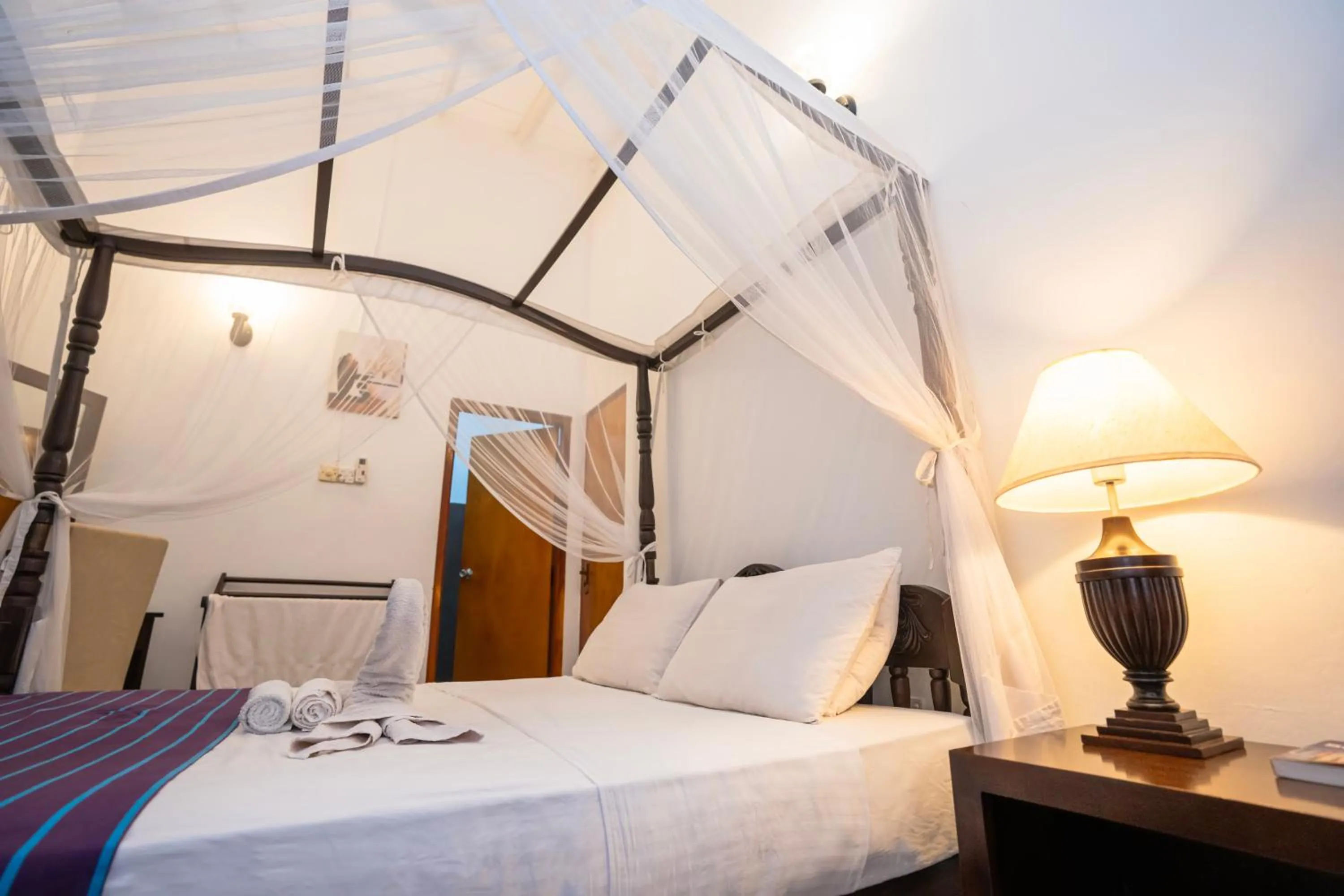 Bed in Albert Guest - Galle Fort