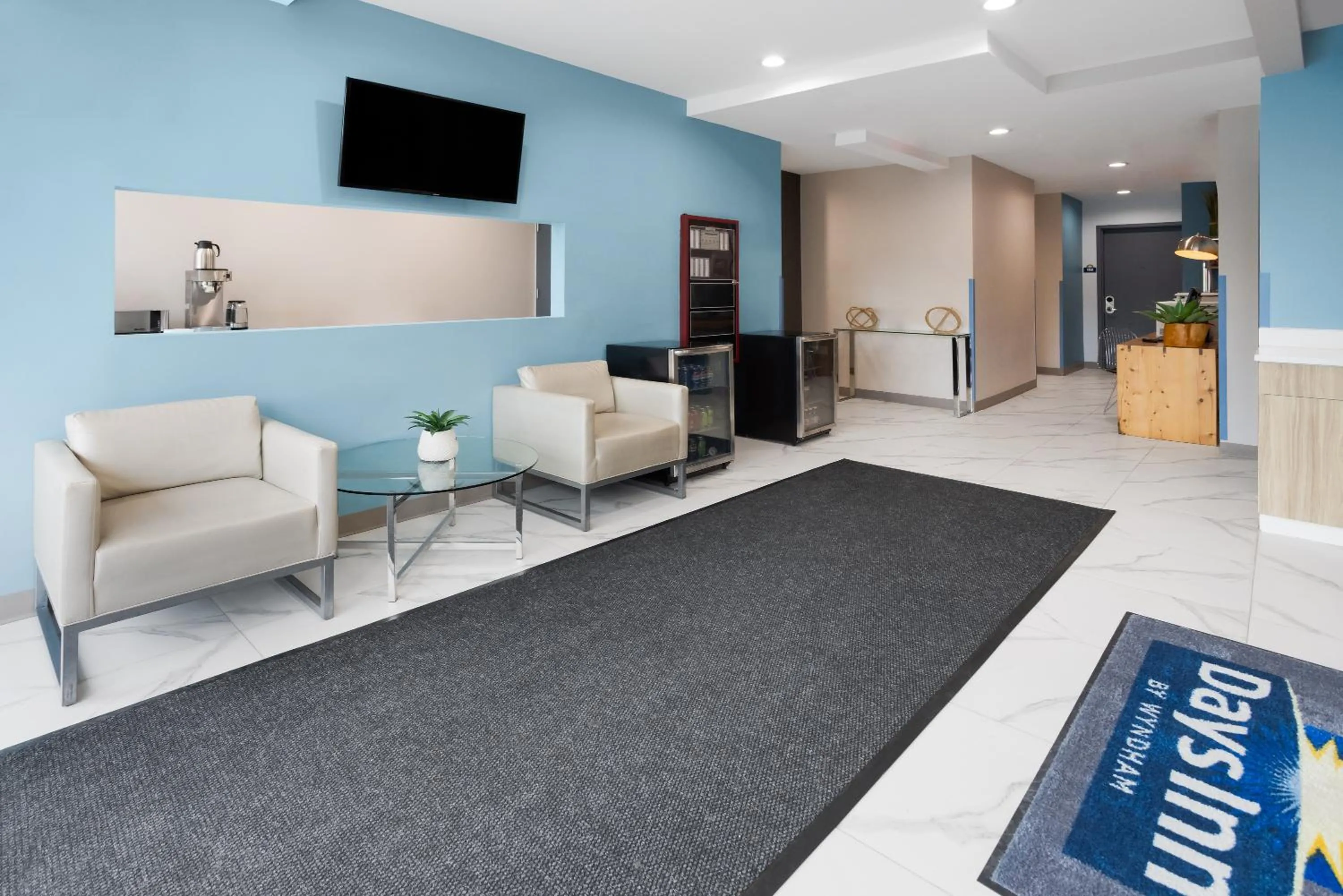 Lobby or reception in Days Inn by Wyndham Staten Island
