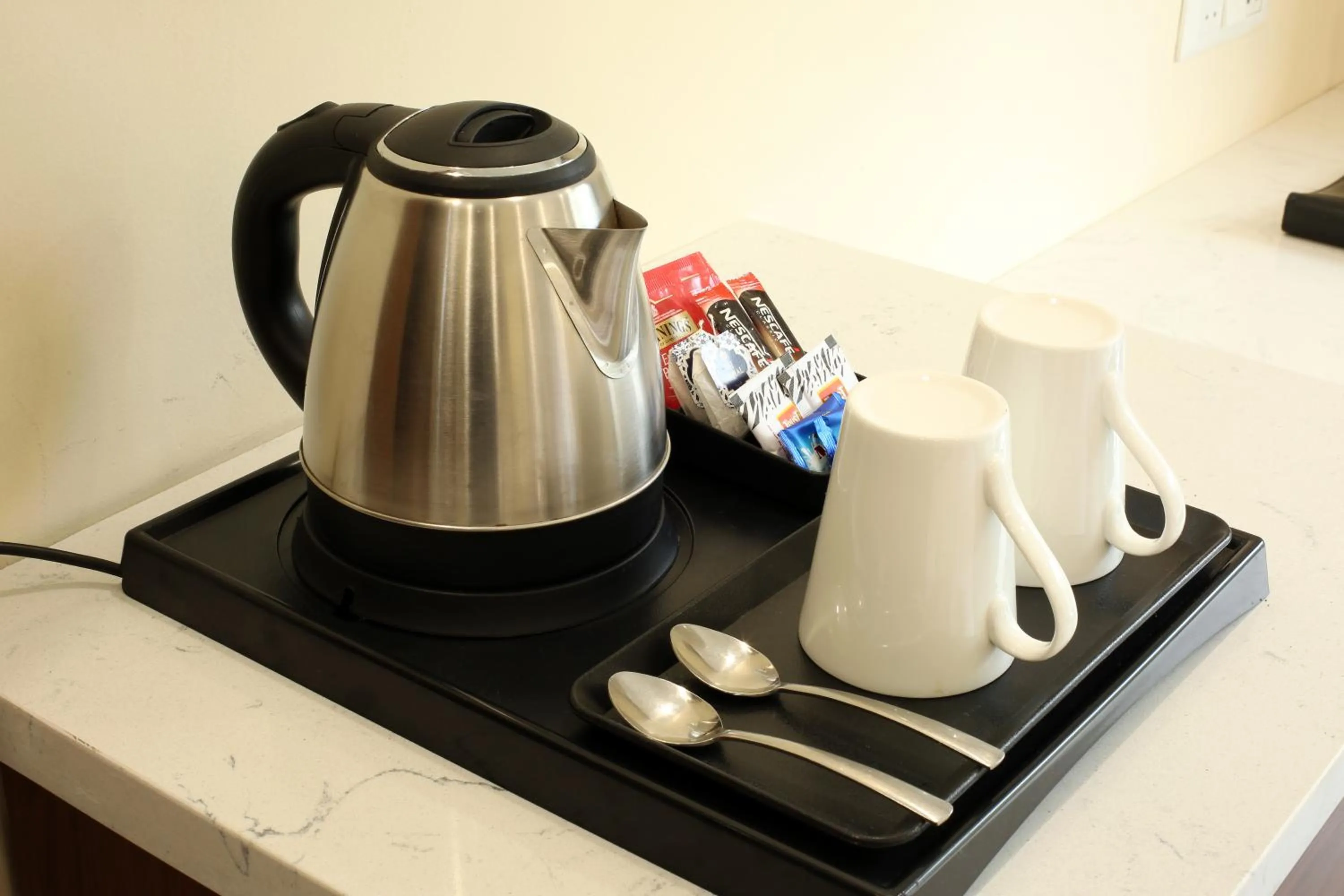 Coffee/tea facilities in Hotel Luxe Opera NH8 - 7km from IGI Airport Delhi
