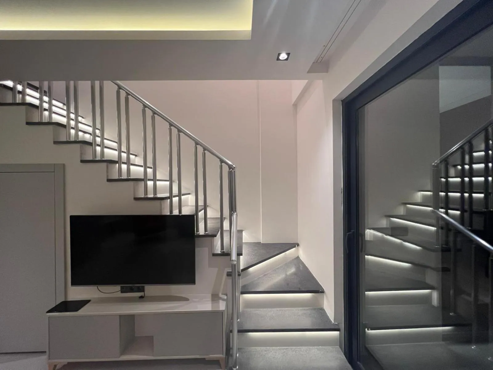 TV and multimedia in Ulu Panorama Residence