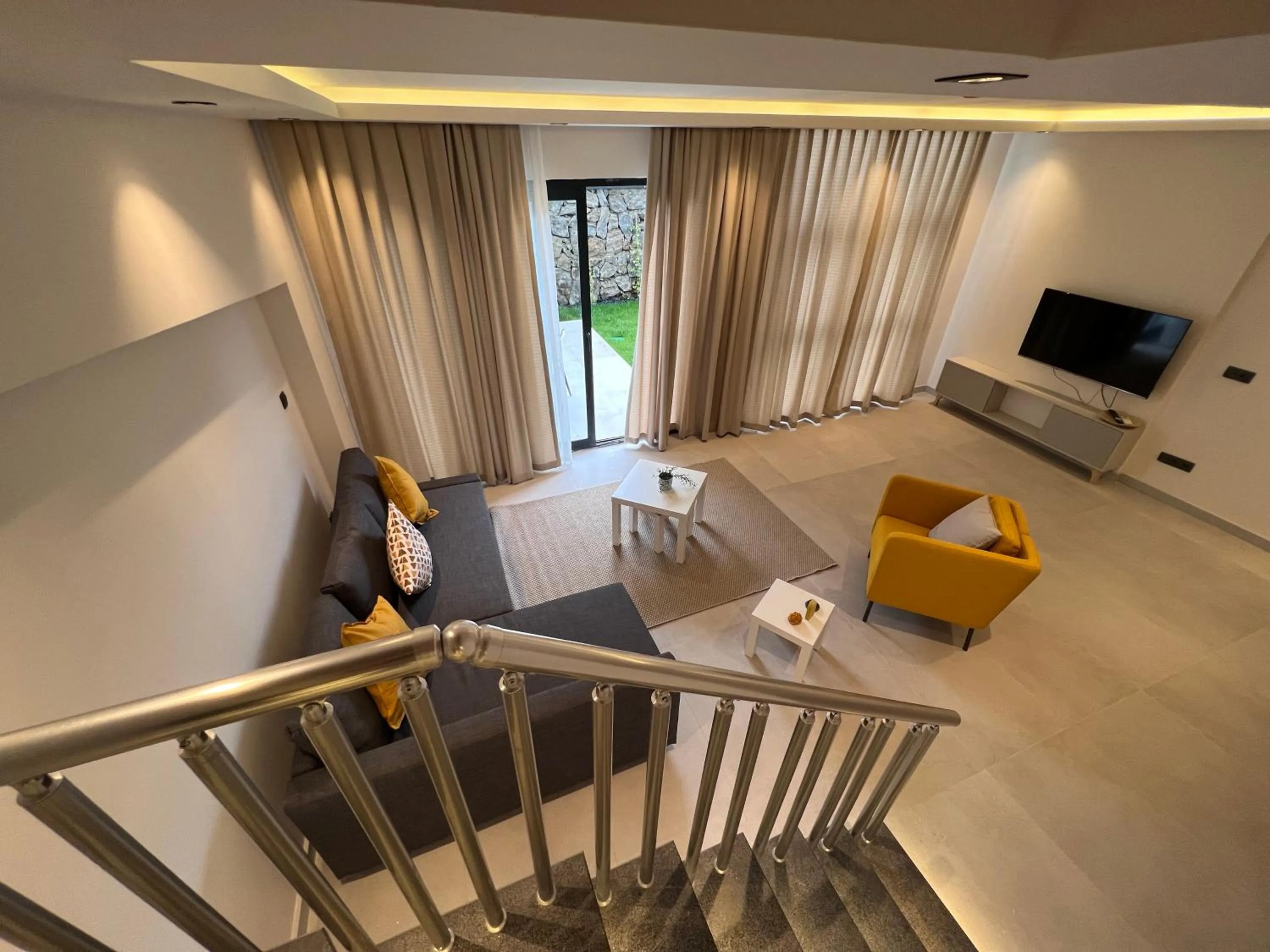 Communal lounge/ TV room in Ulu Panorama Residence