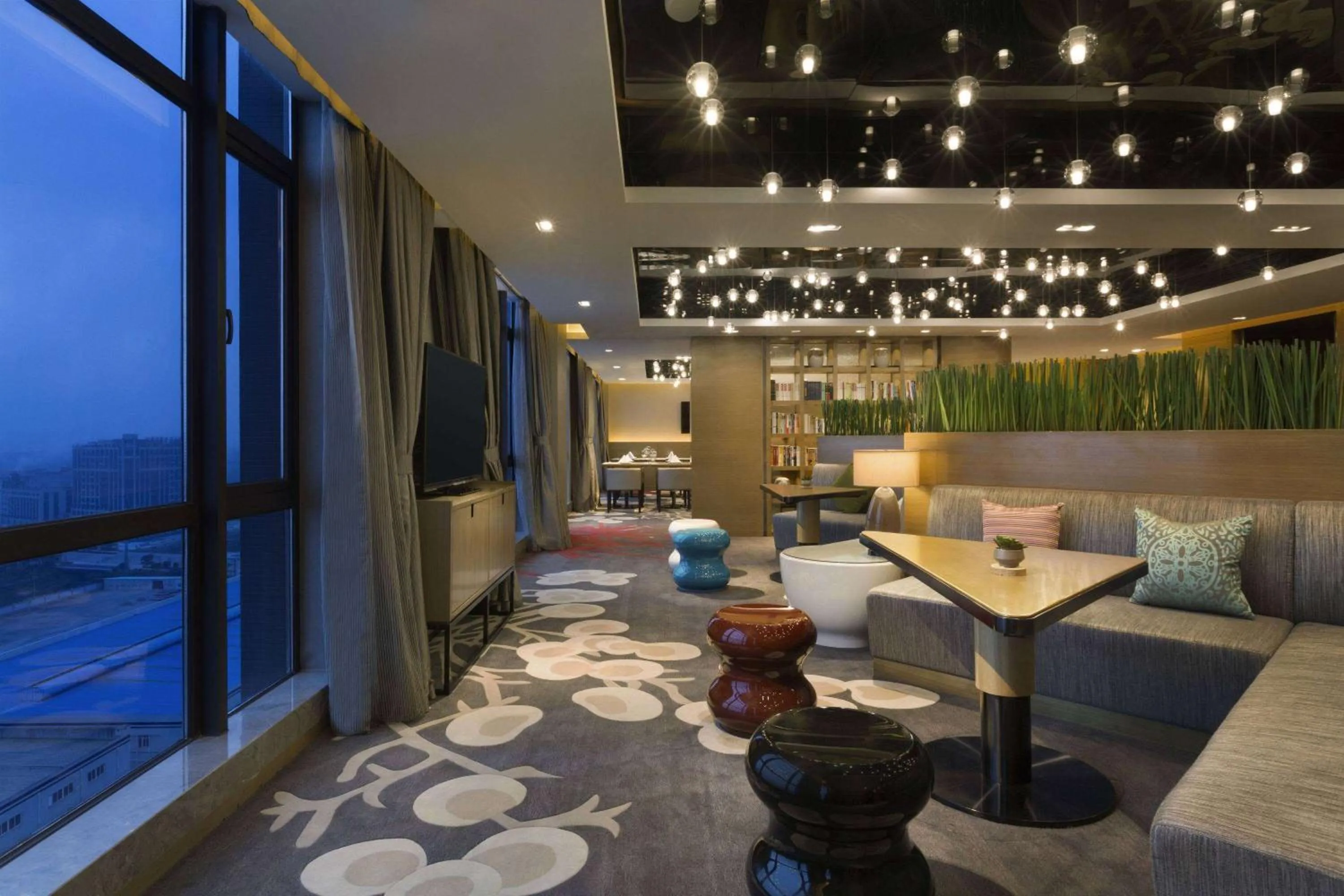 Lounge or bar in Wyndham JinJiang Hotel