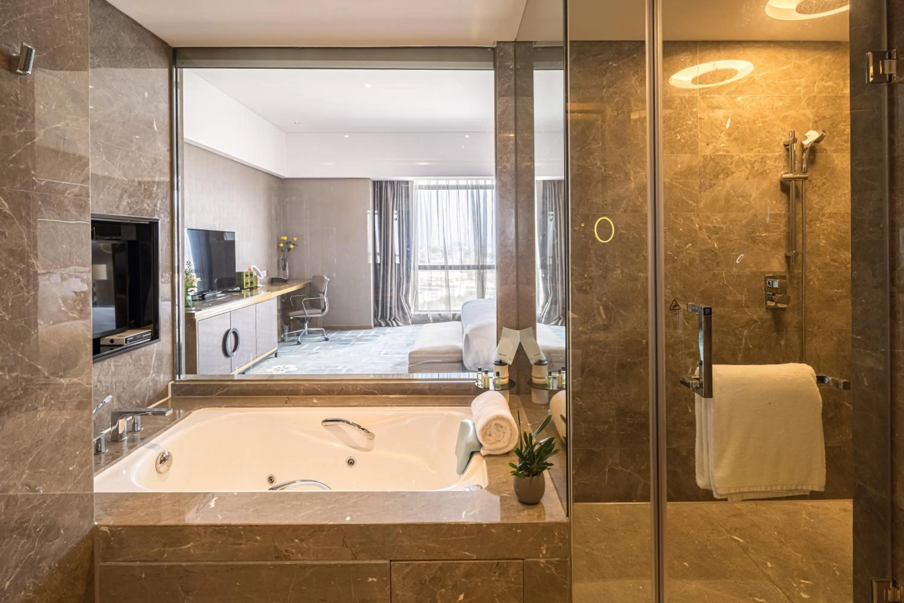 Wyndham JinJiang Hotel