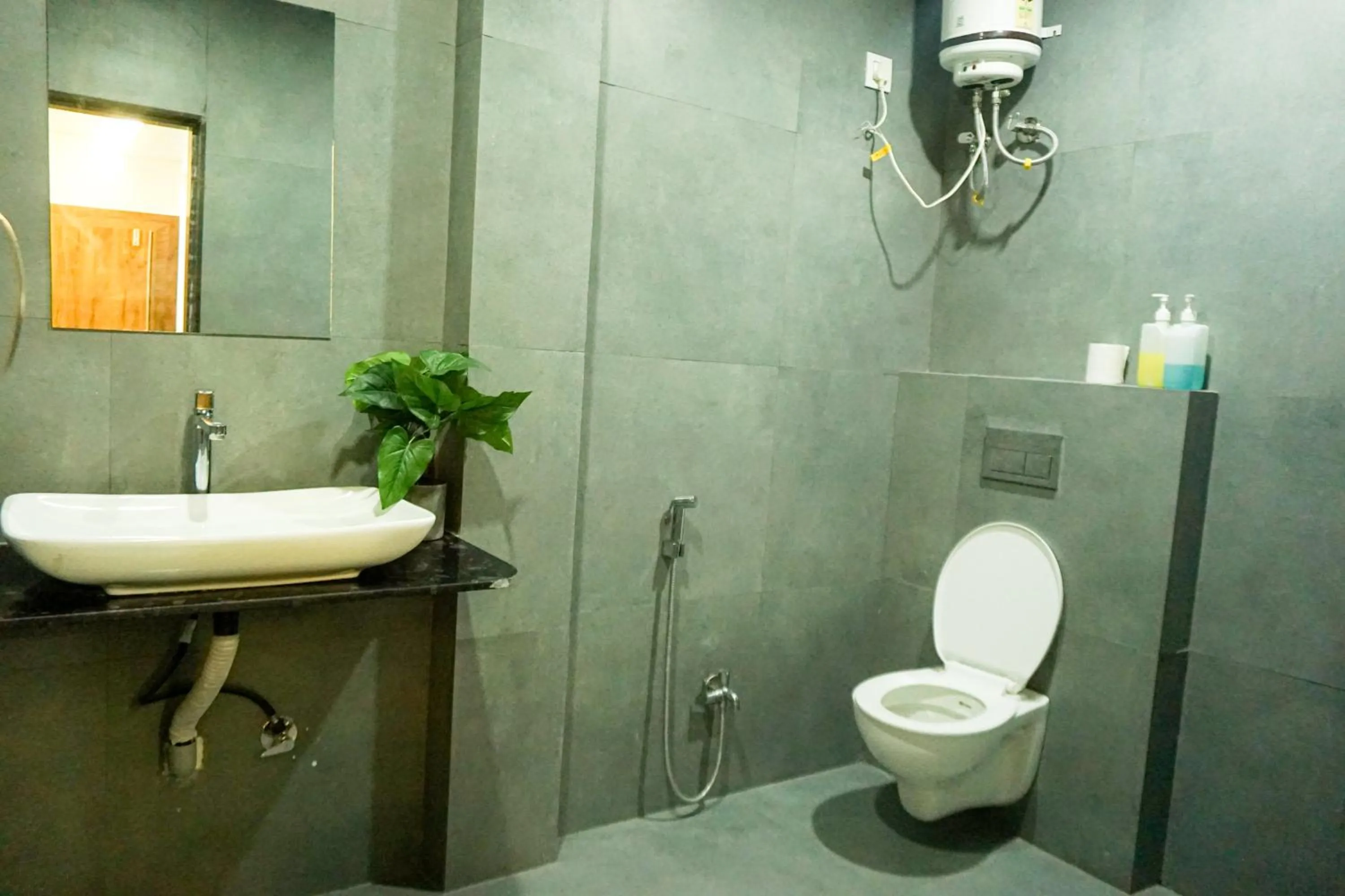 Bathroom in The Havelock Hotel, Vijay Nagar