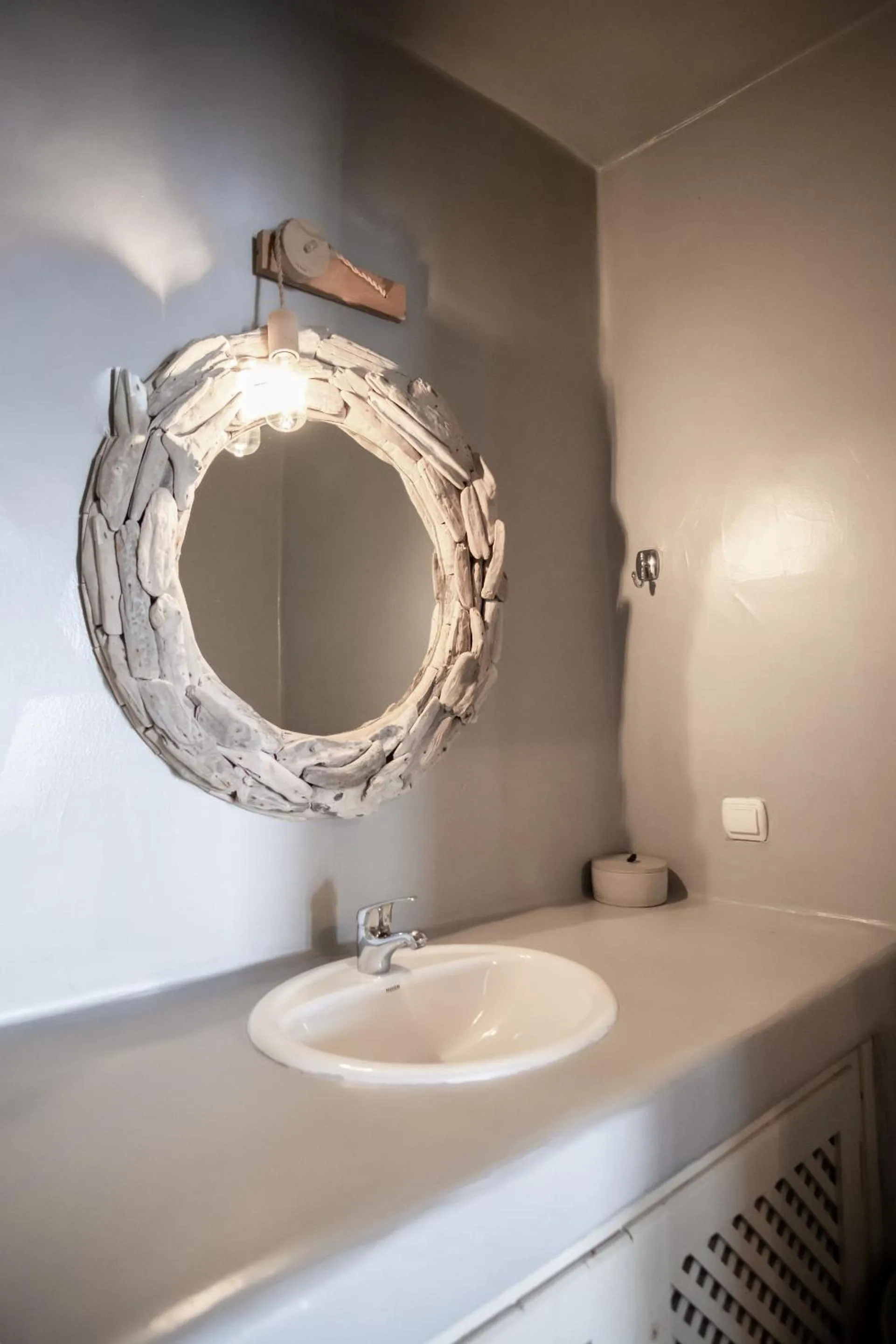 Bathroom in Alafouzou Cave Loft