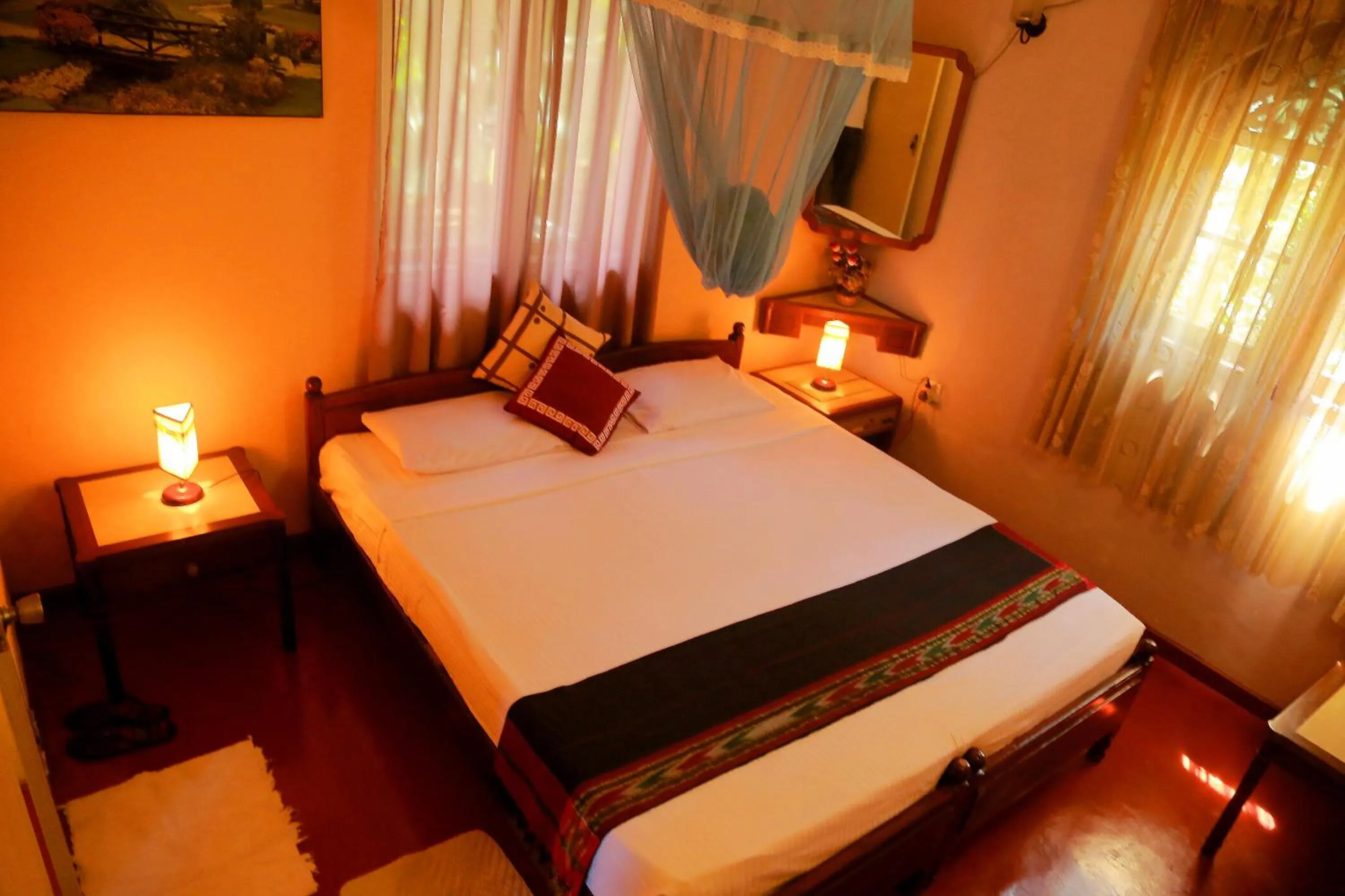 Bedroom, Bed in Holiday Nest Bed & Breakfast