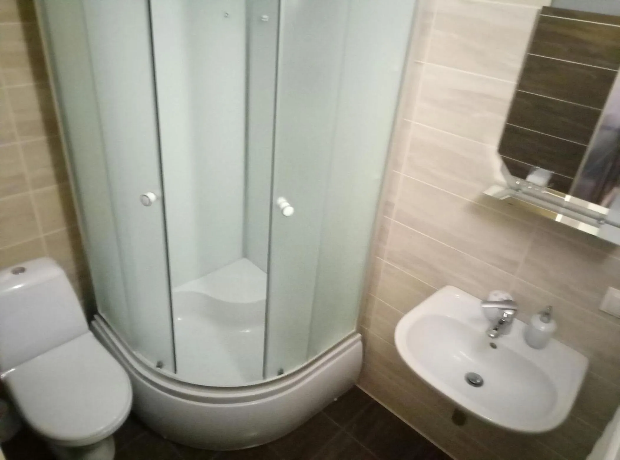 Shower in Lavina Hotel